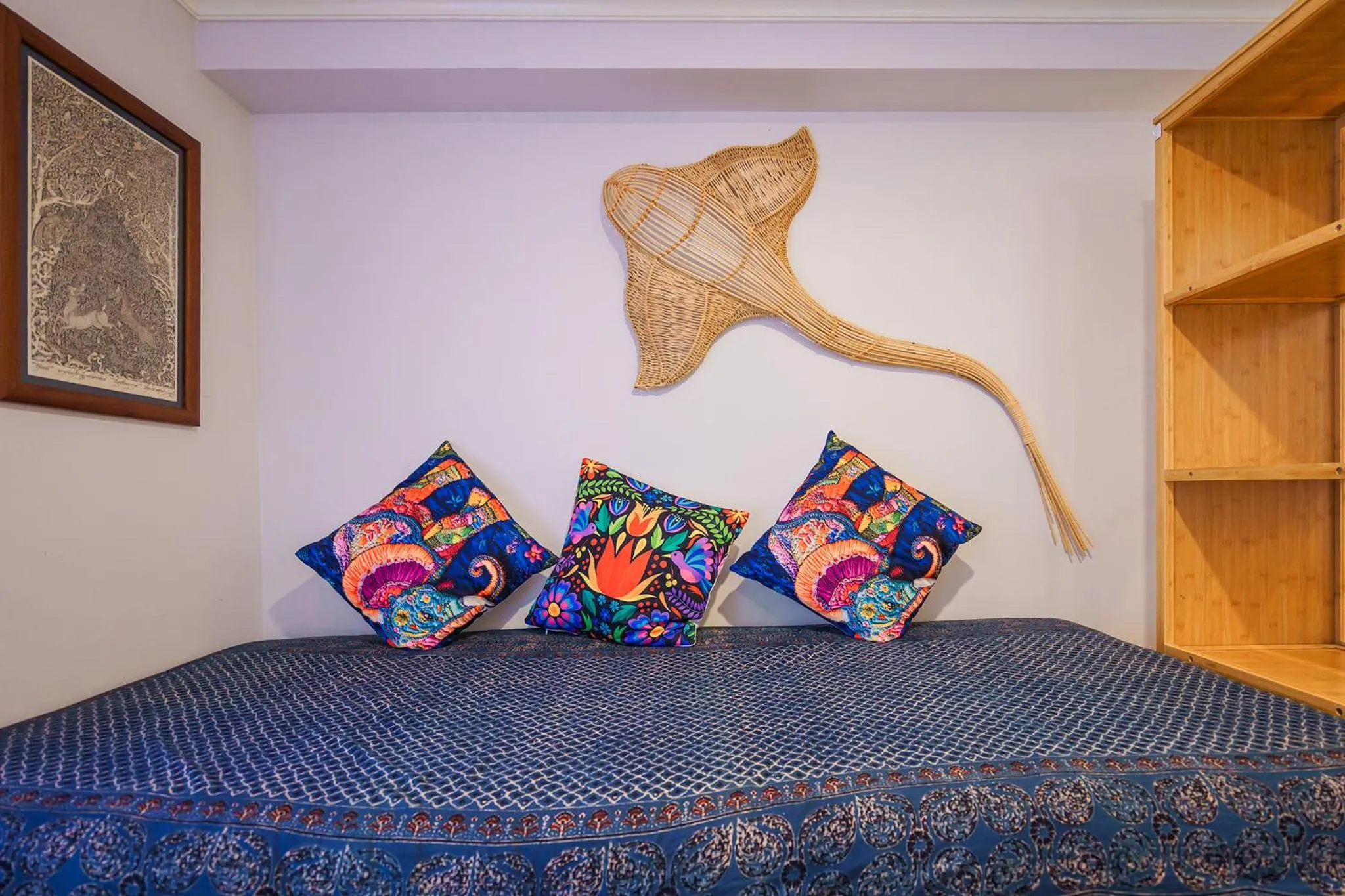 Living room, Bed in Pran At Kumuang Boutique House