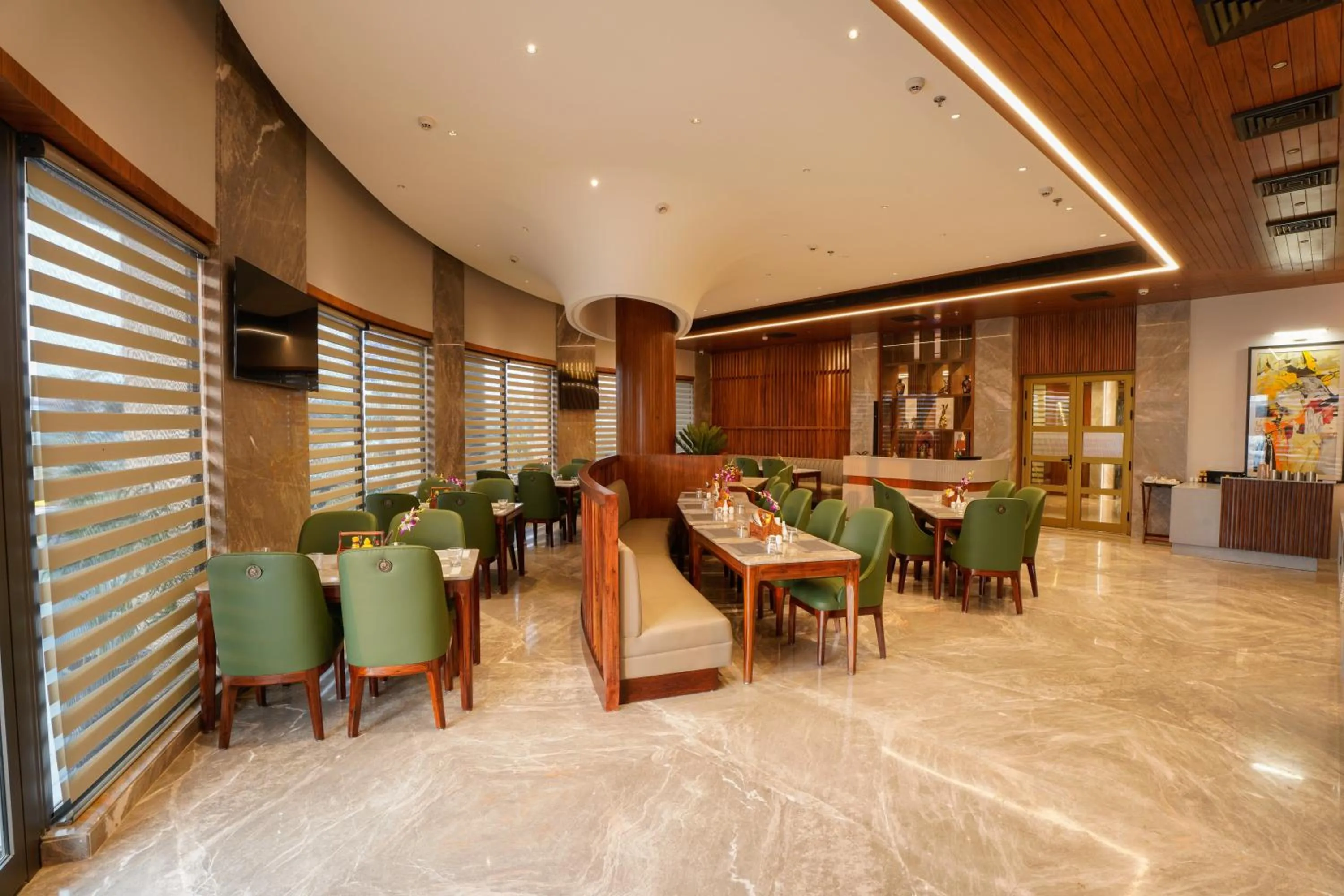 Restaurant/places to eat in Regenta Place Chandigarh Mohali