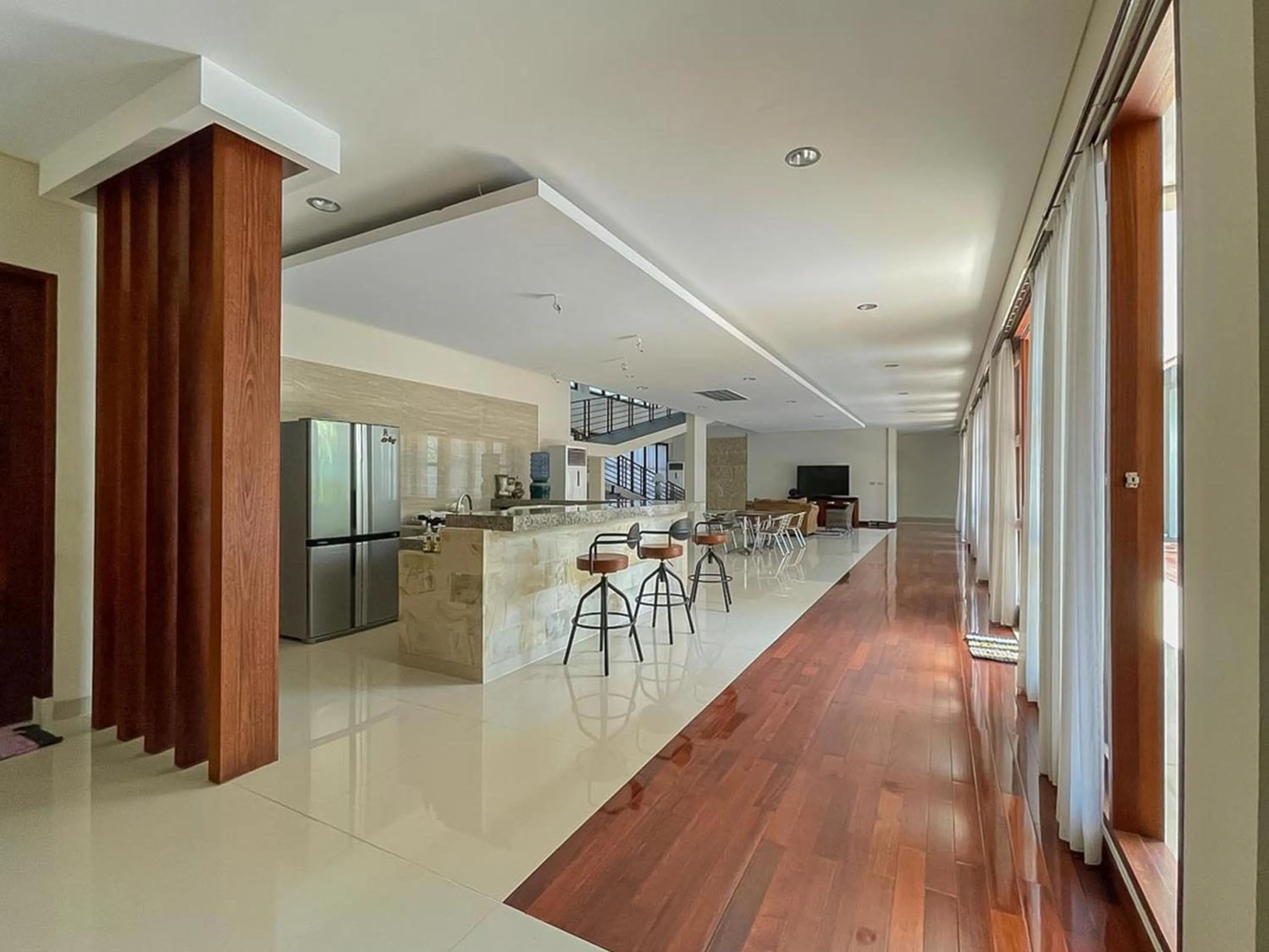 Kitchen or kitchenette in Merbau Luxurious Villa Senggigi by The Lavana - 5 Bedroom Villa