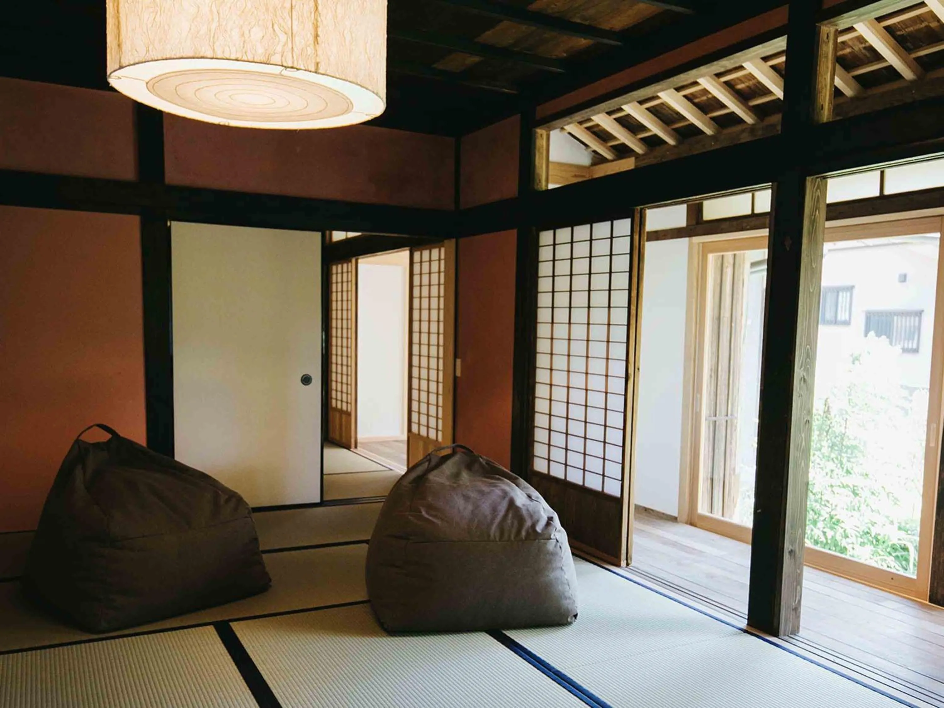 Living room, Bed in RITA Izumifumoto