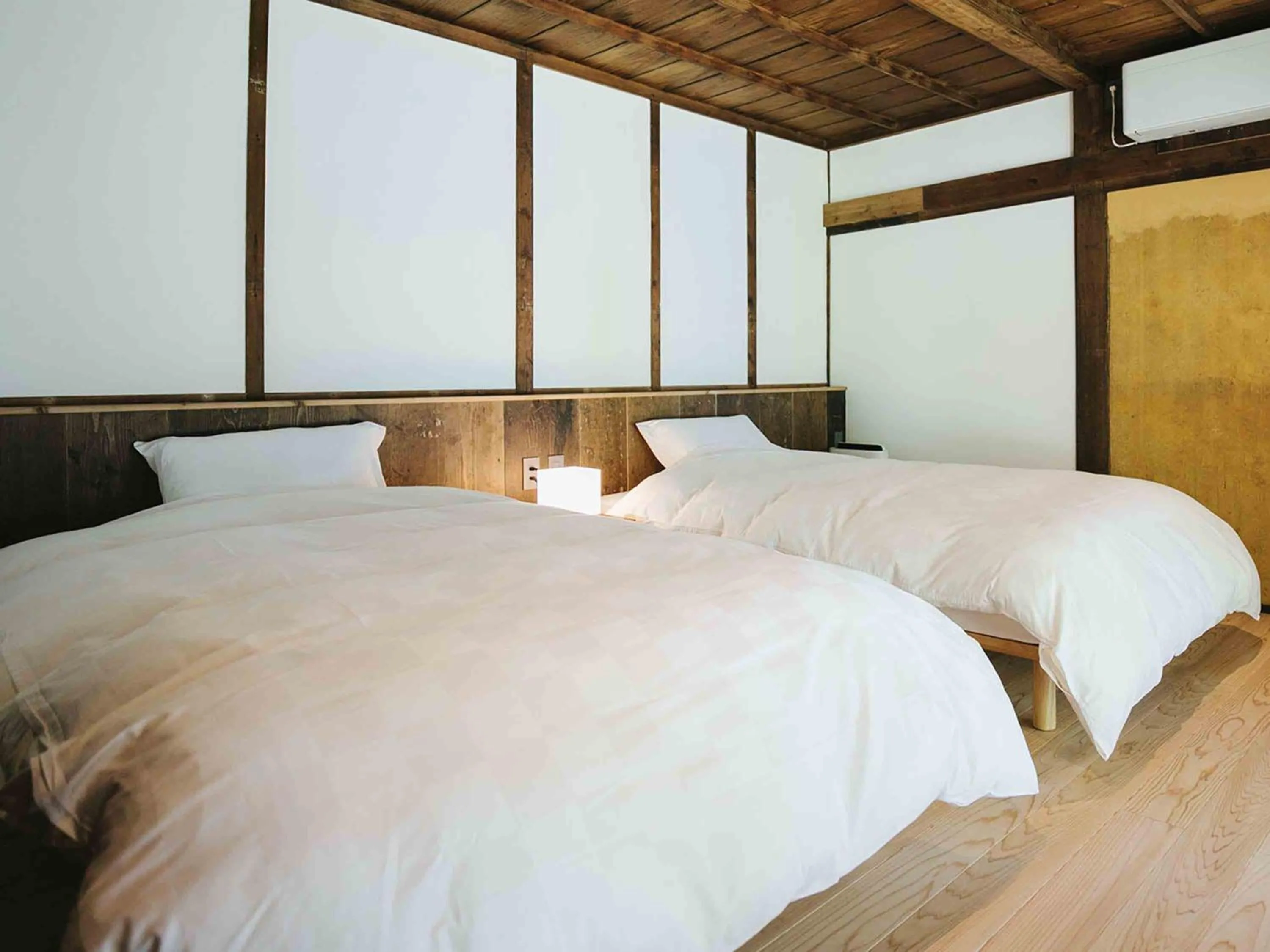 Bed in RITA Izumifumoto