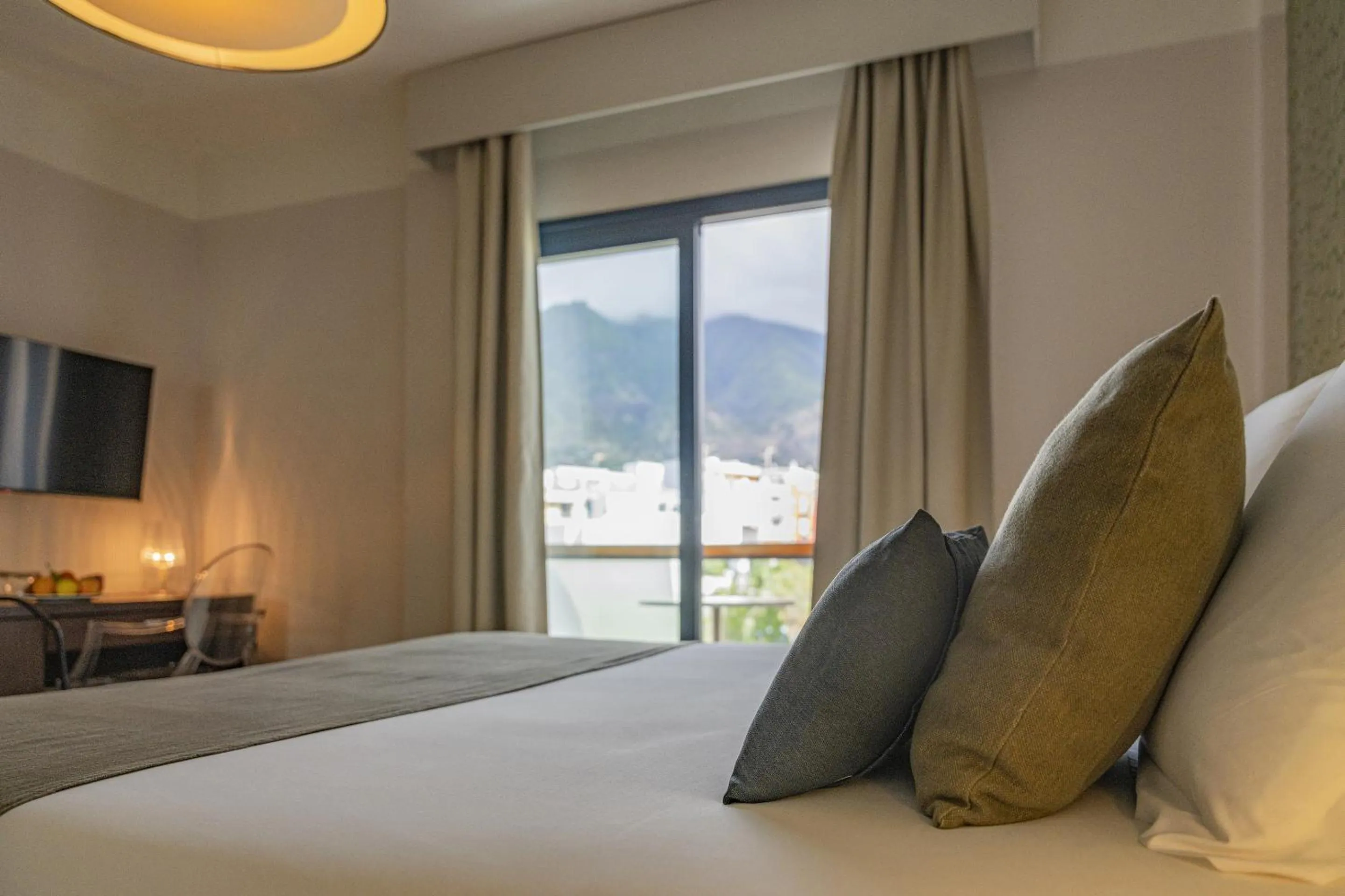 Photo of the whole room, Bed in Hotel Benahoare