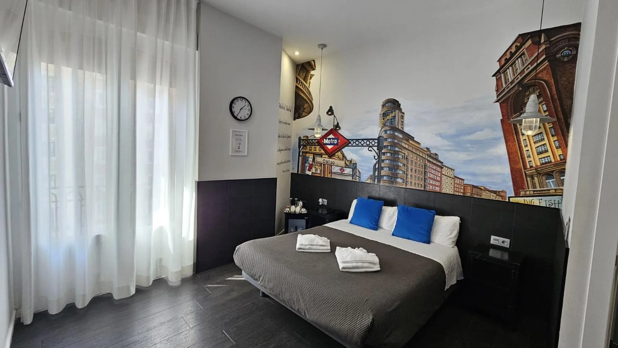 Bed in Hostal Lauria