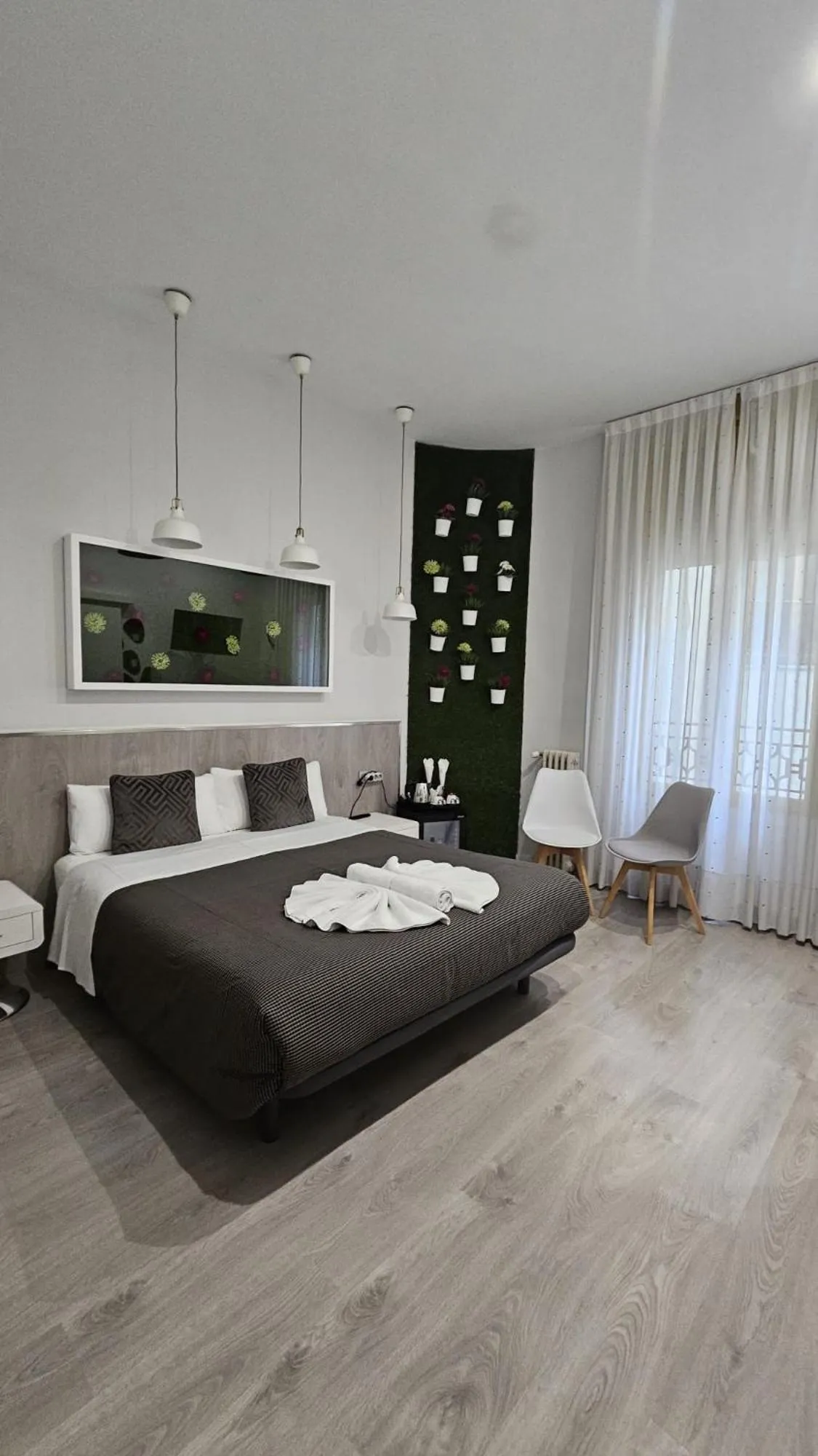 Bed in Hostal Lauria