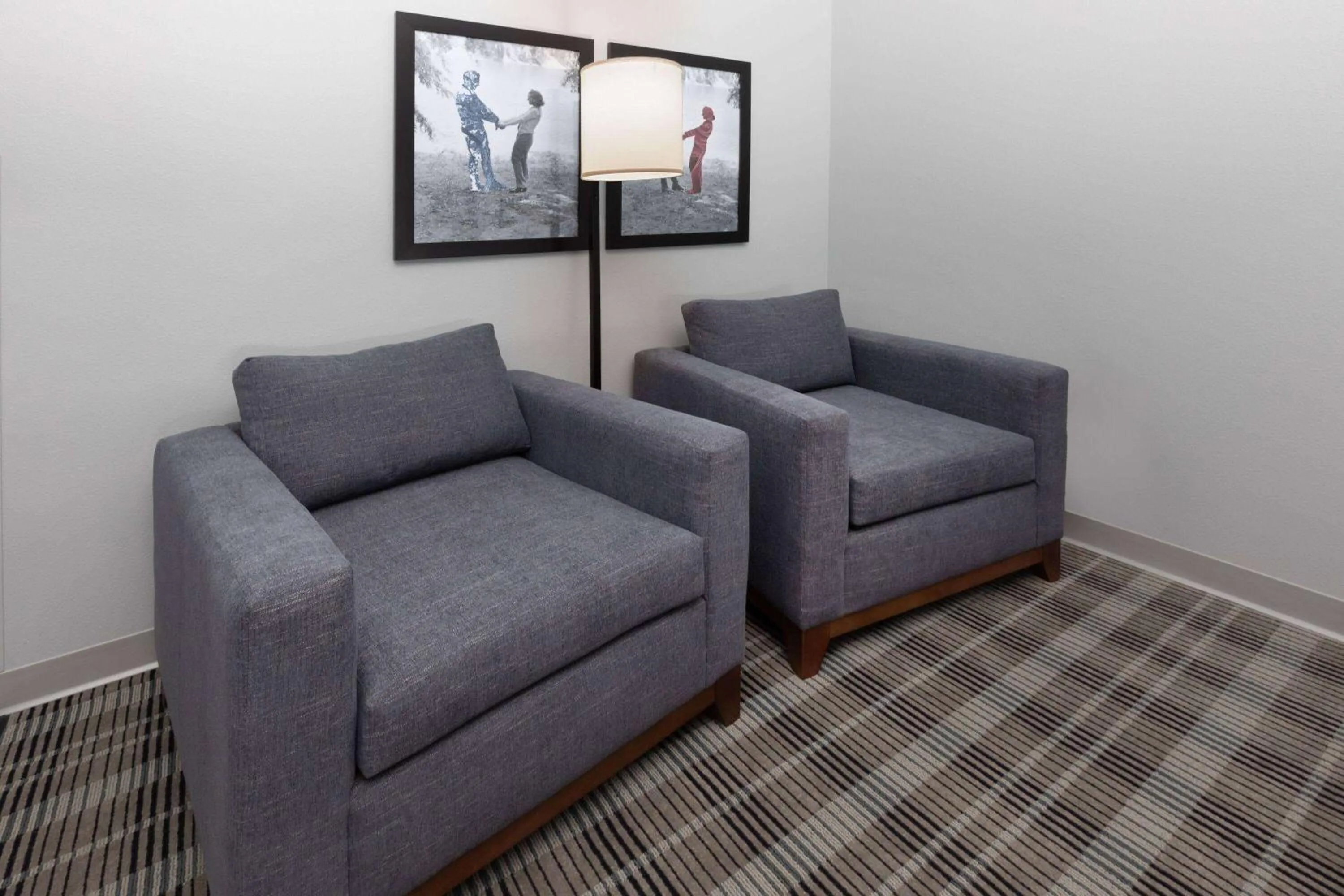 Bed in AmericInn by Wyndham Mountain Home