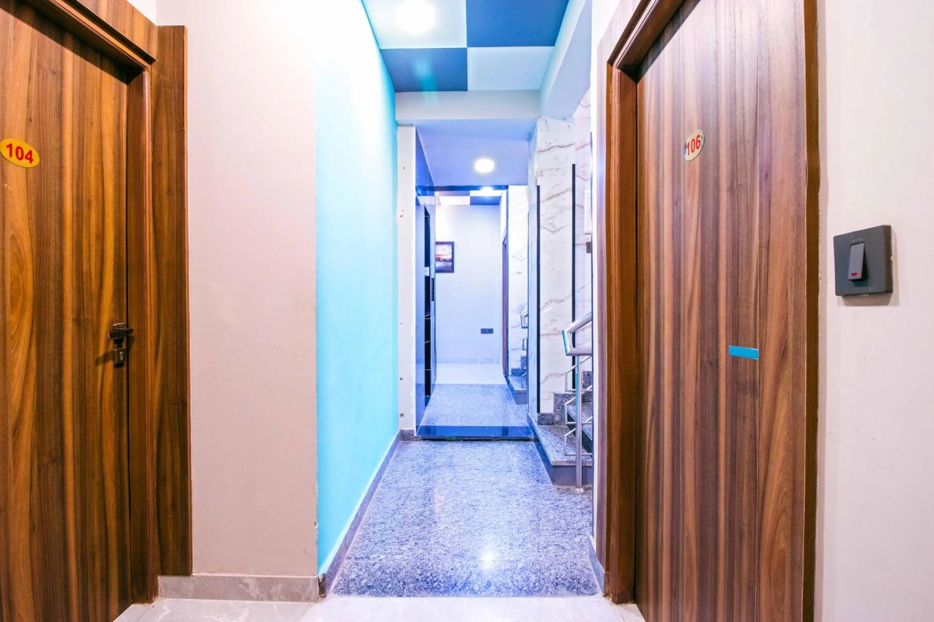 Lobby or reception in Treebo Elite Corporate, Sector 62