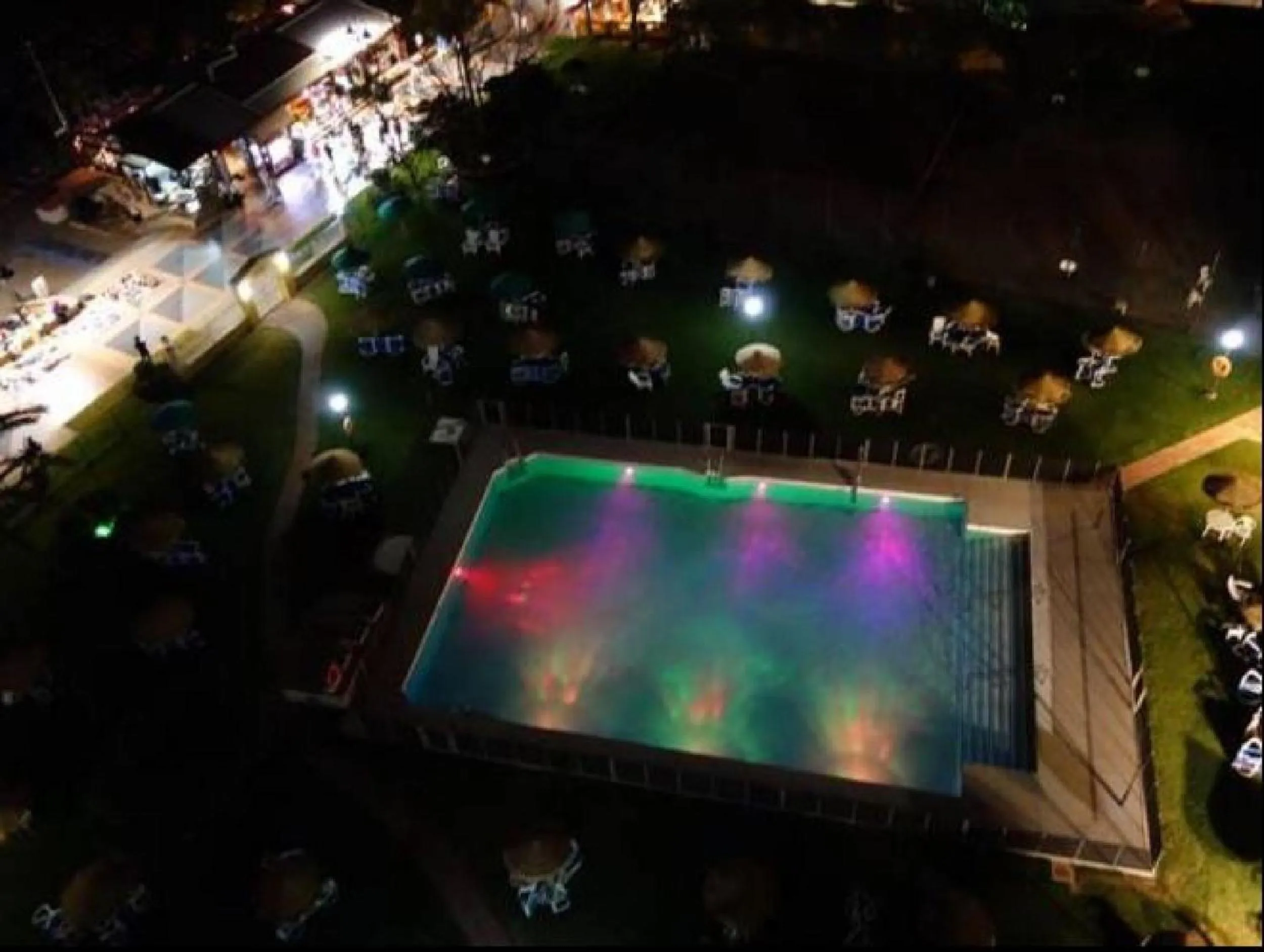 Swimming pool in La Barracuda
