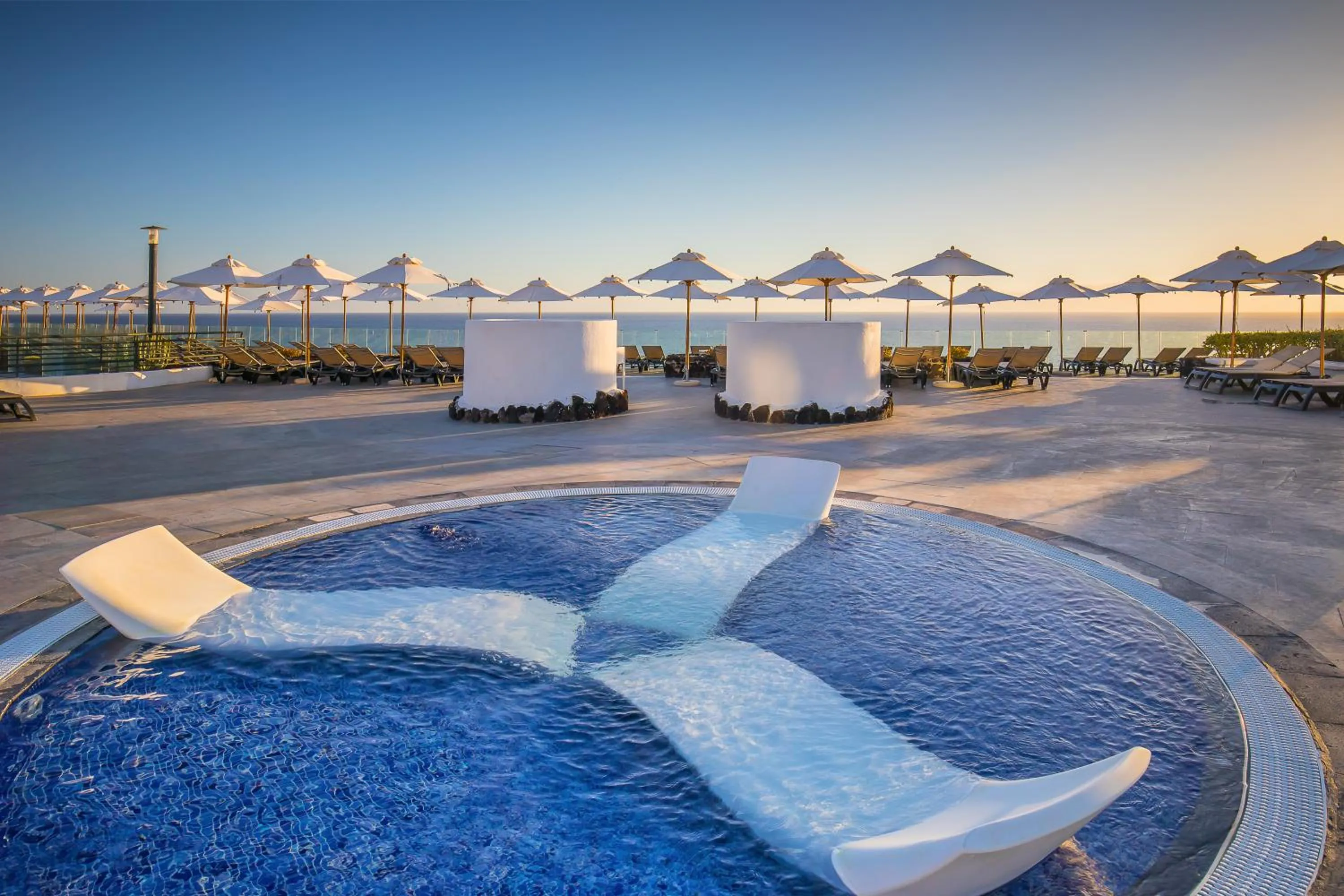 Swimming pool in Barceló Santiago - Adults Only