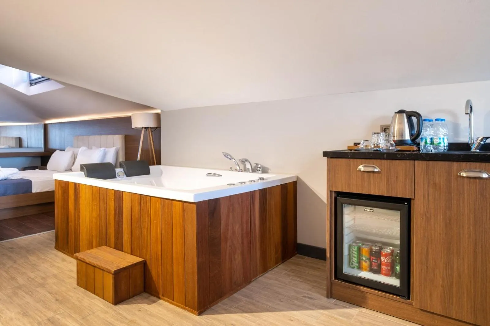 Coffee/tea facilities in 216 Bosphorus