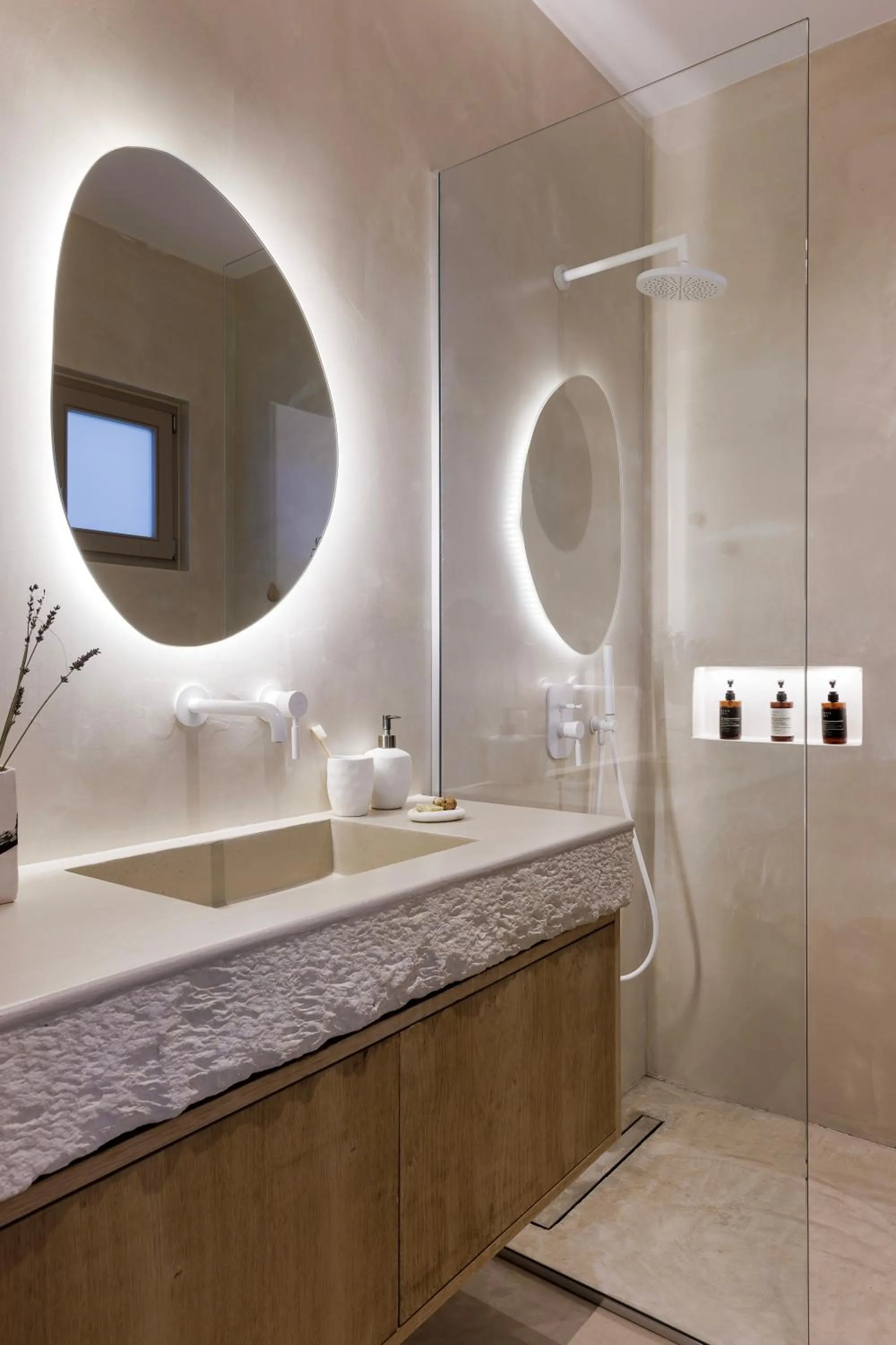 Bathroom in Ivy's Natural Resort