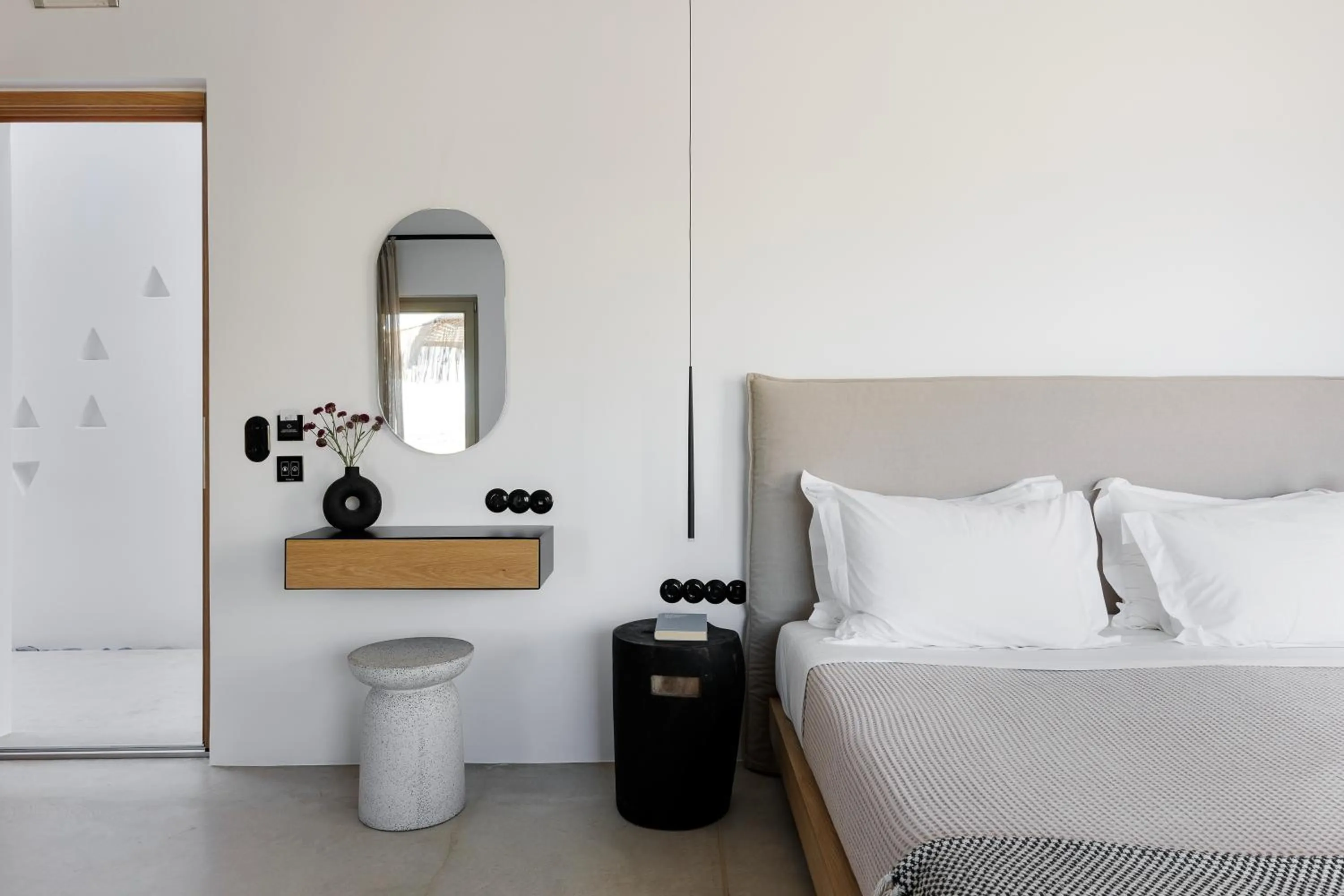 Photo of the whole room, Bed in Ivy's Natural Resort