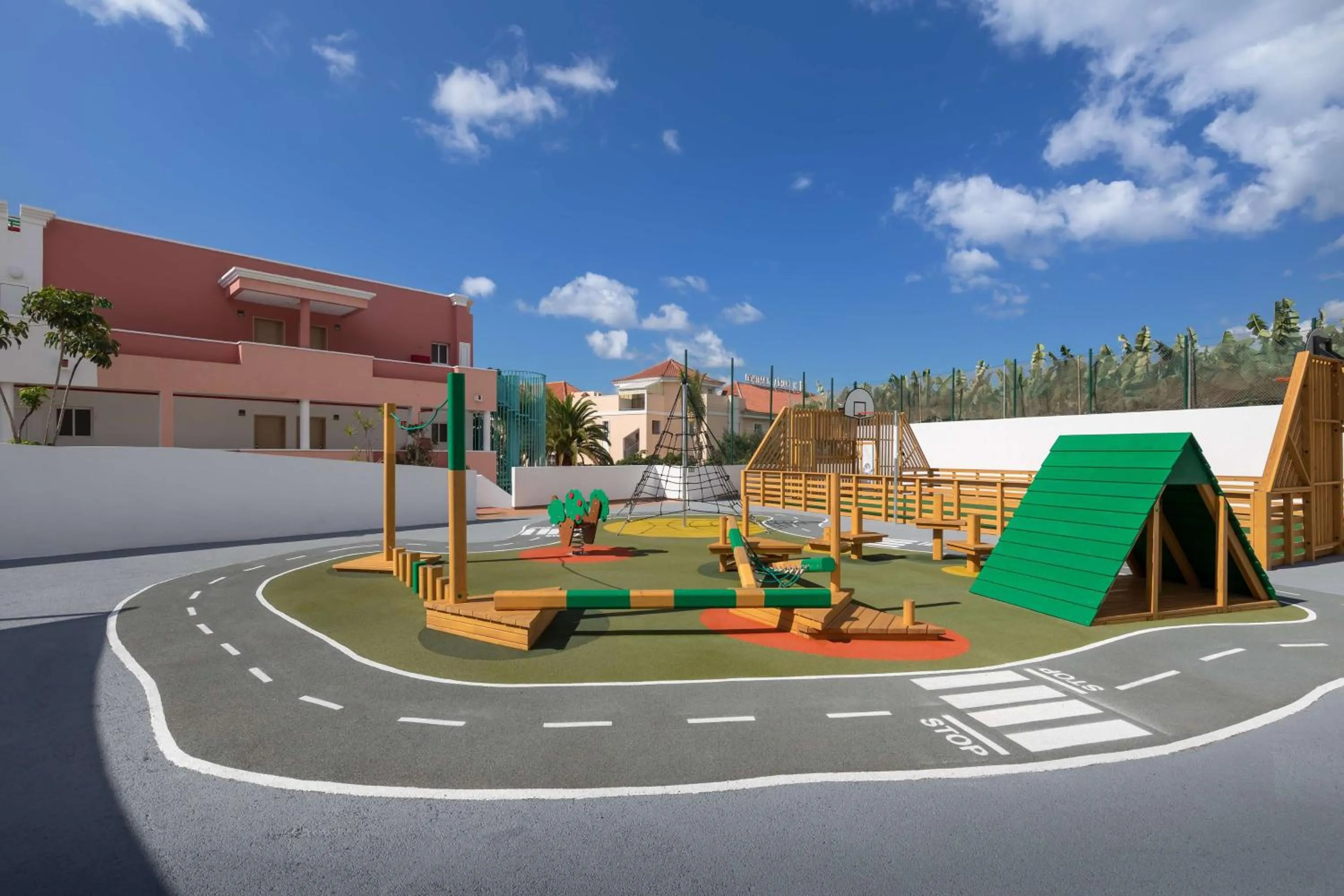 Sports in Allegro Isora