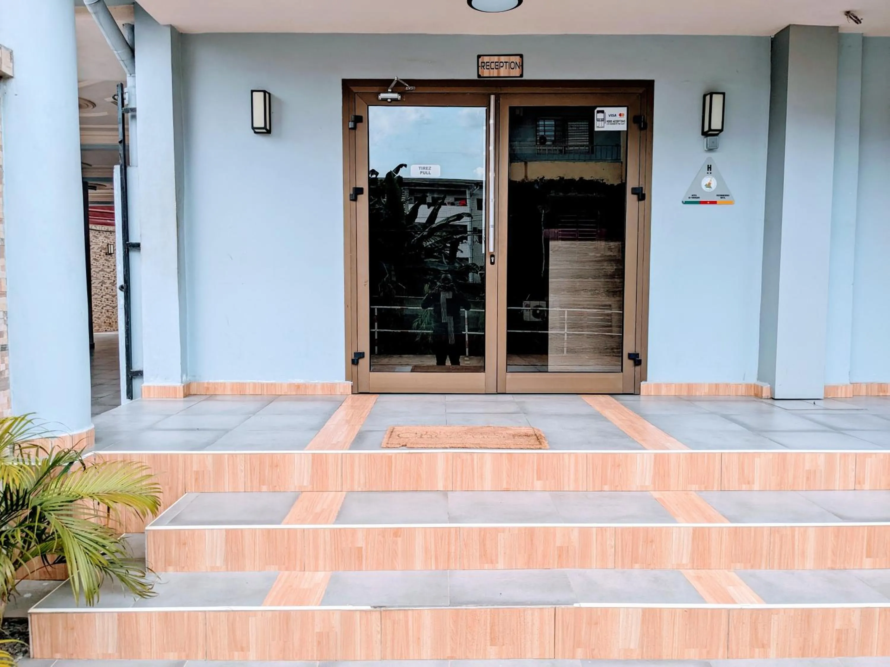 Facade/entrance in ALICIA HOTEL