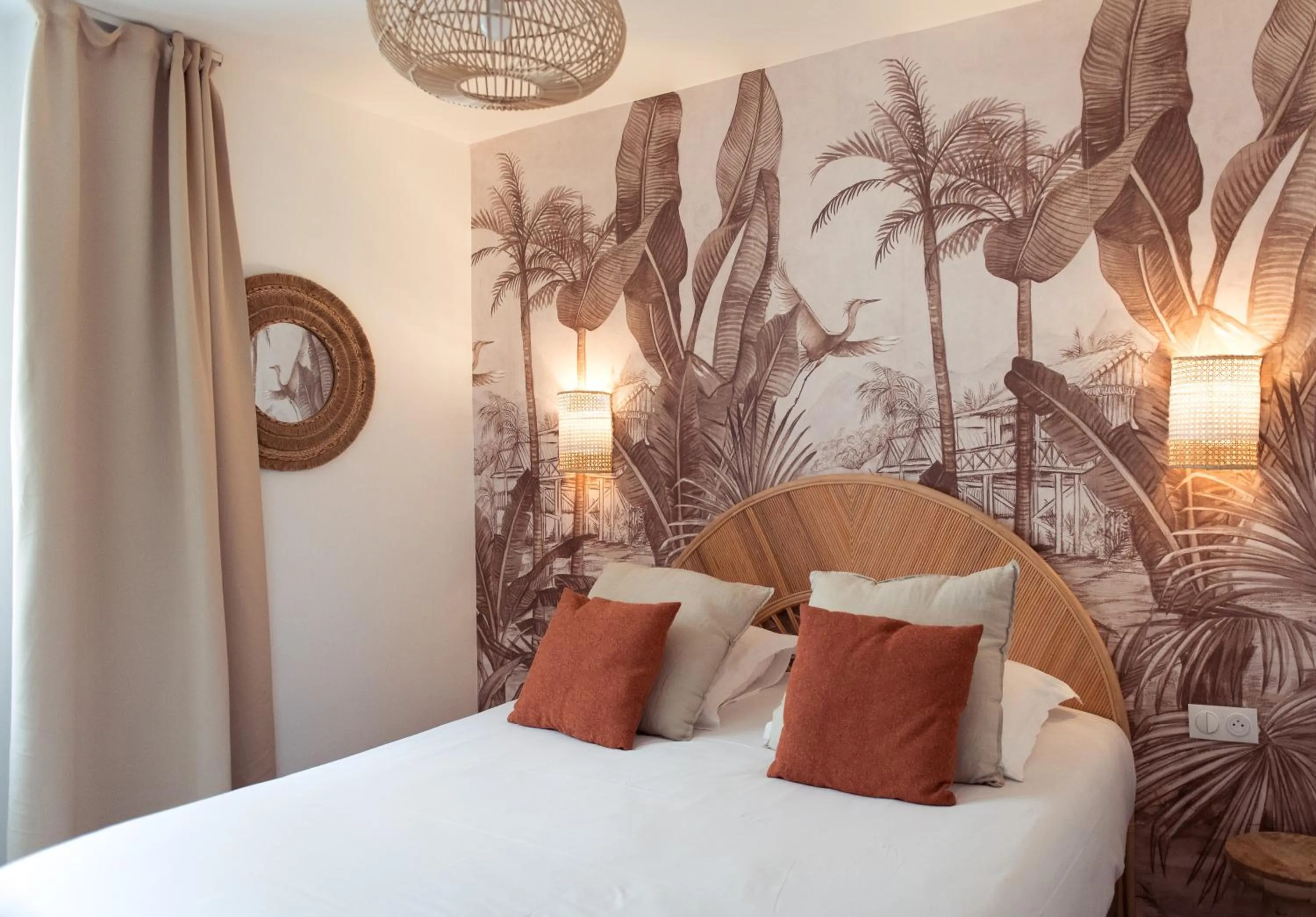 Bed in Hôtel Le M - Marseille