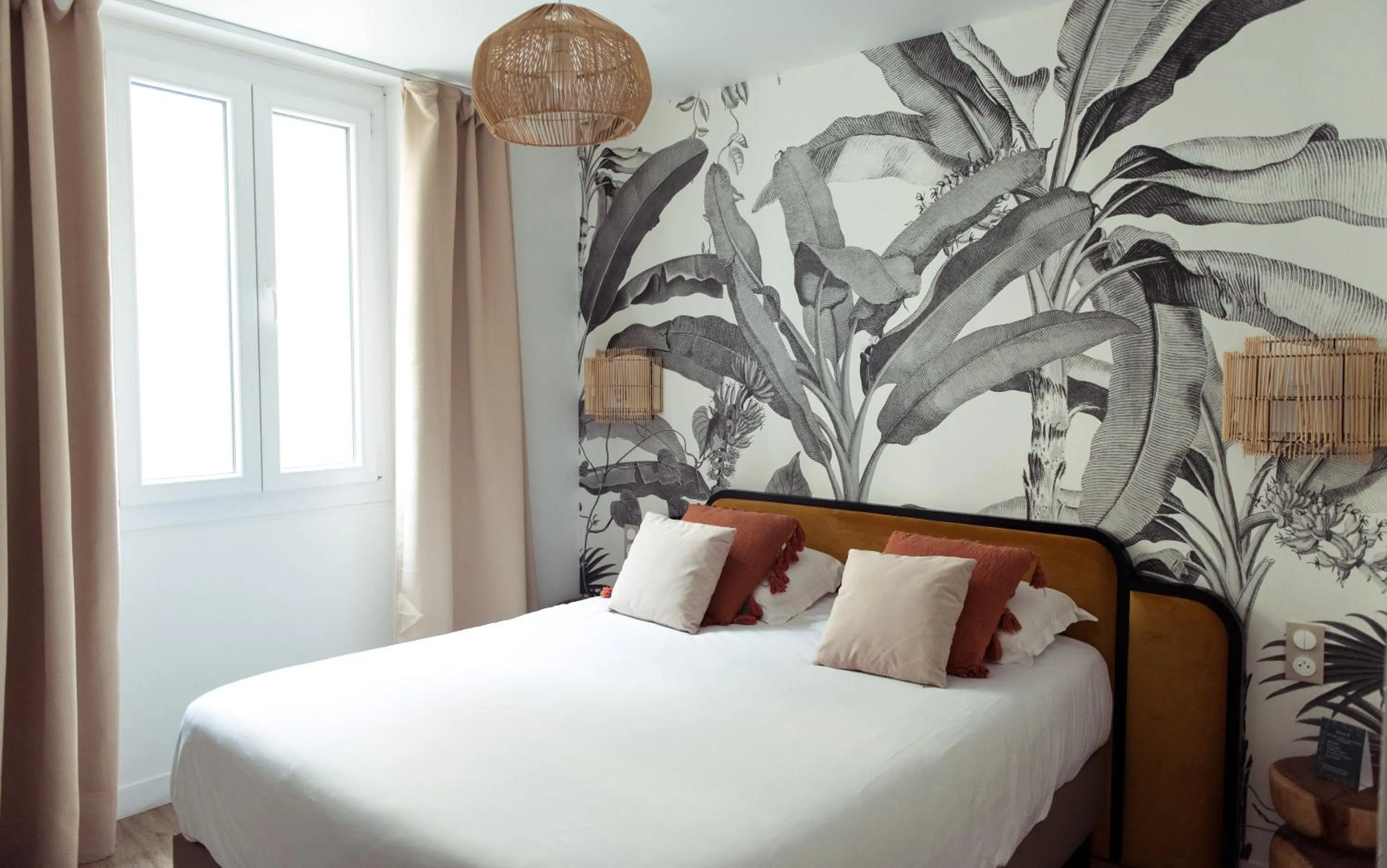 Bed in Hôtel Le M - Marseille