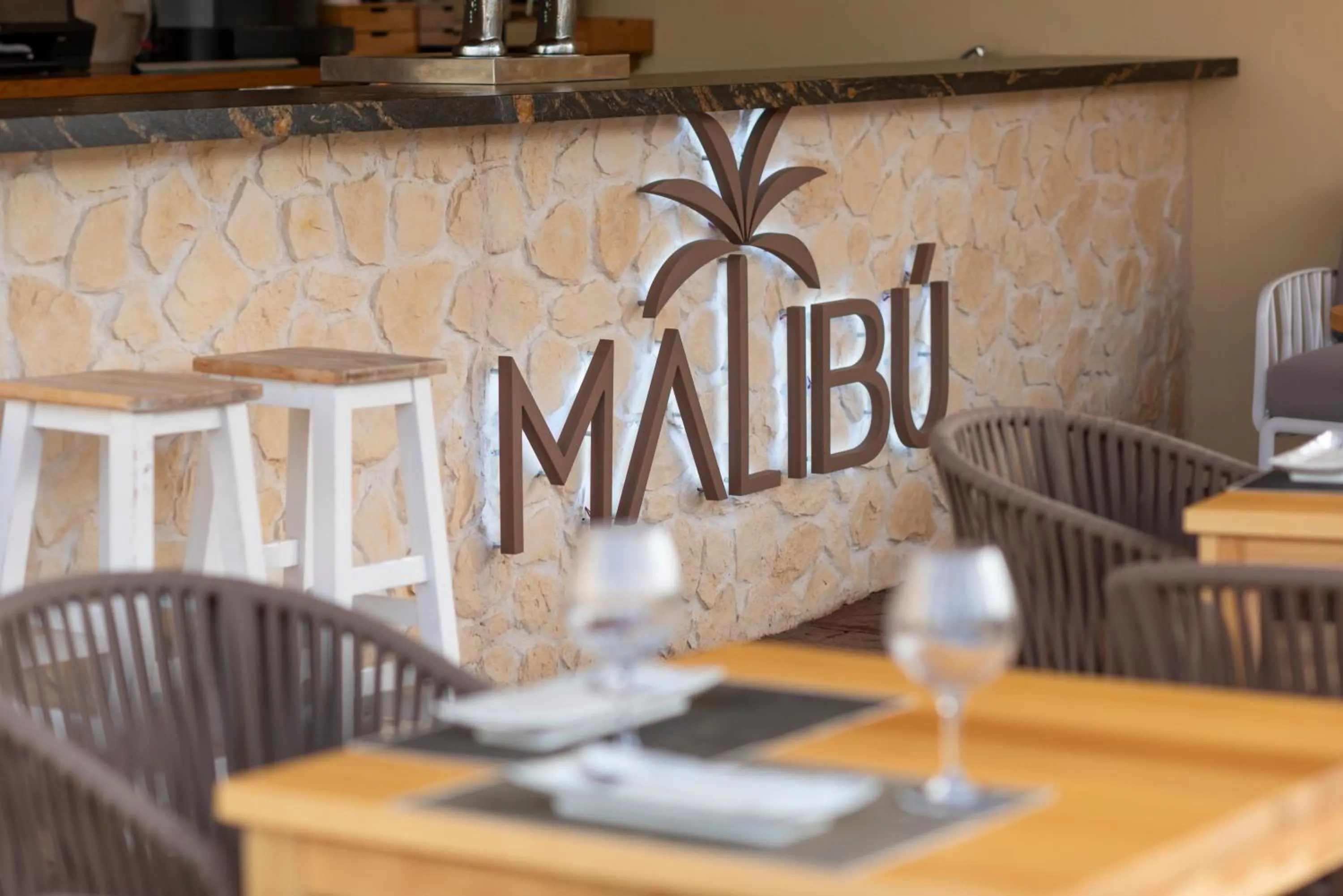 Lounge or bar in Valentin Star Menorca - Adults Only