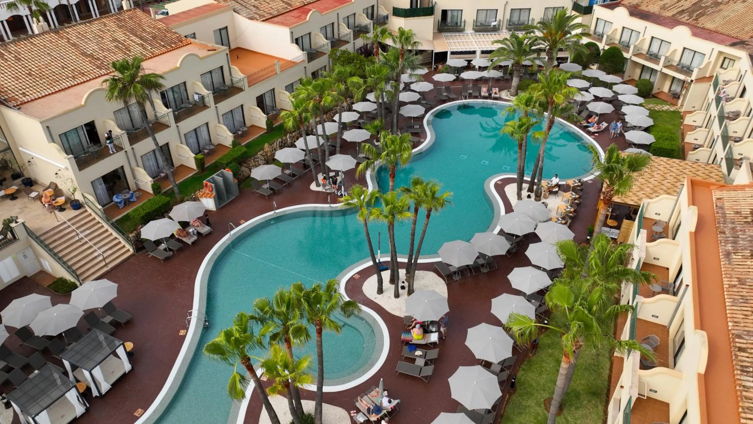 Swimming pool in Valentin Star Menorca - Adults Only