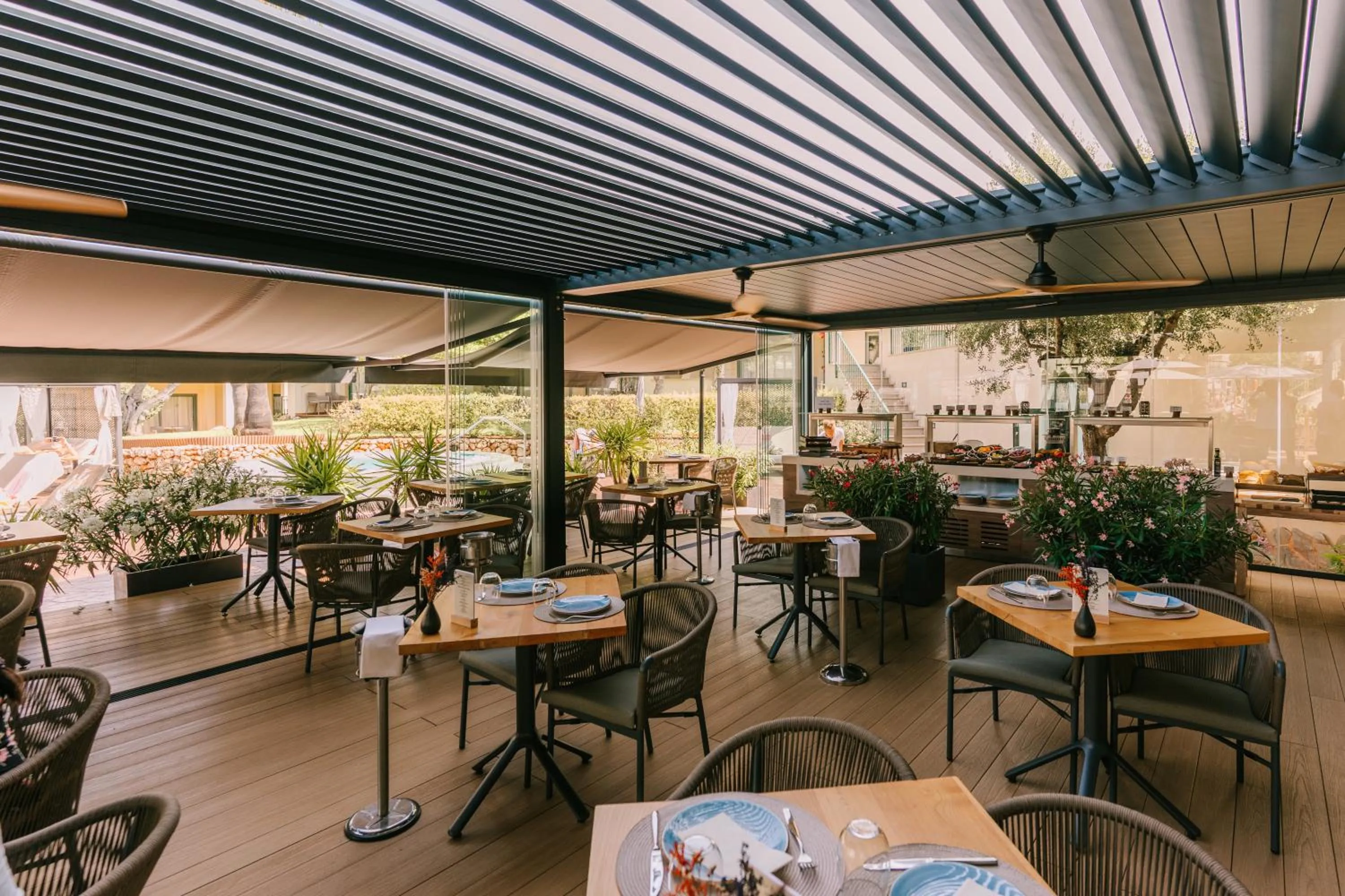 Restaurant/places to eat in Valentin Star Menorca - Adults Only