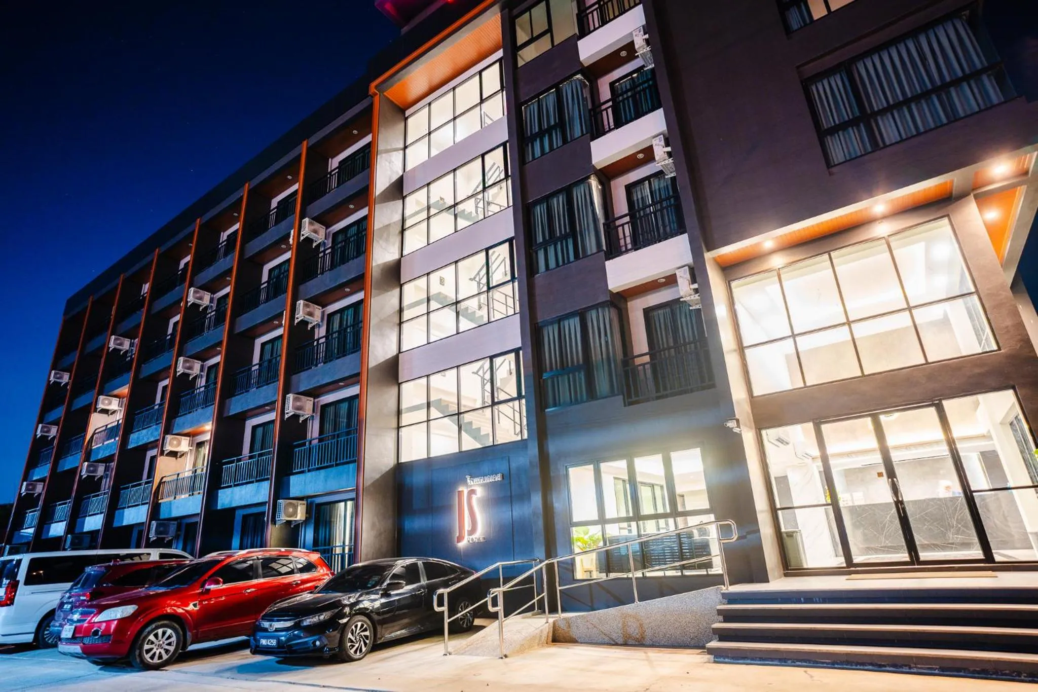 Property building in JS HOTEL