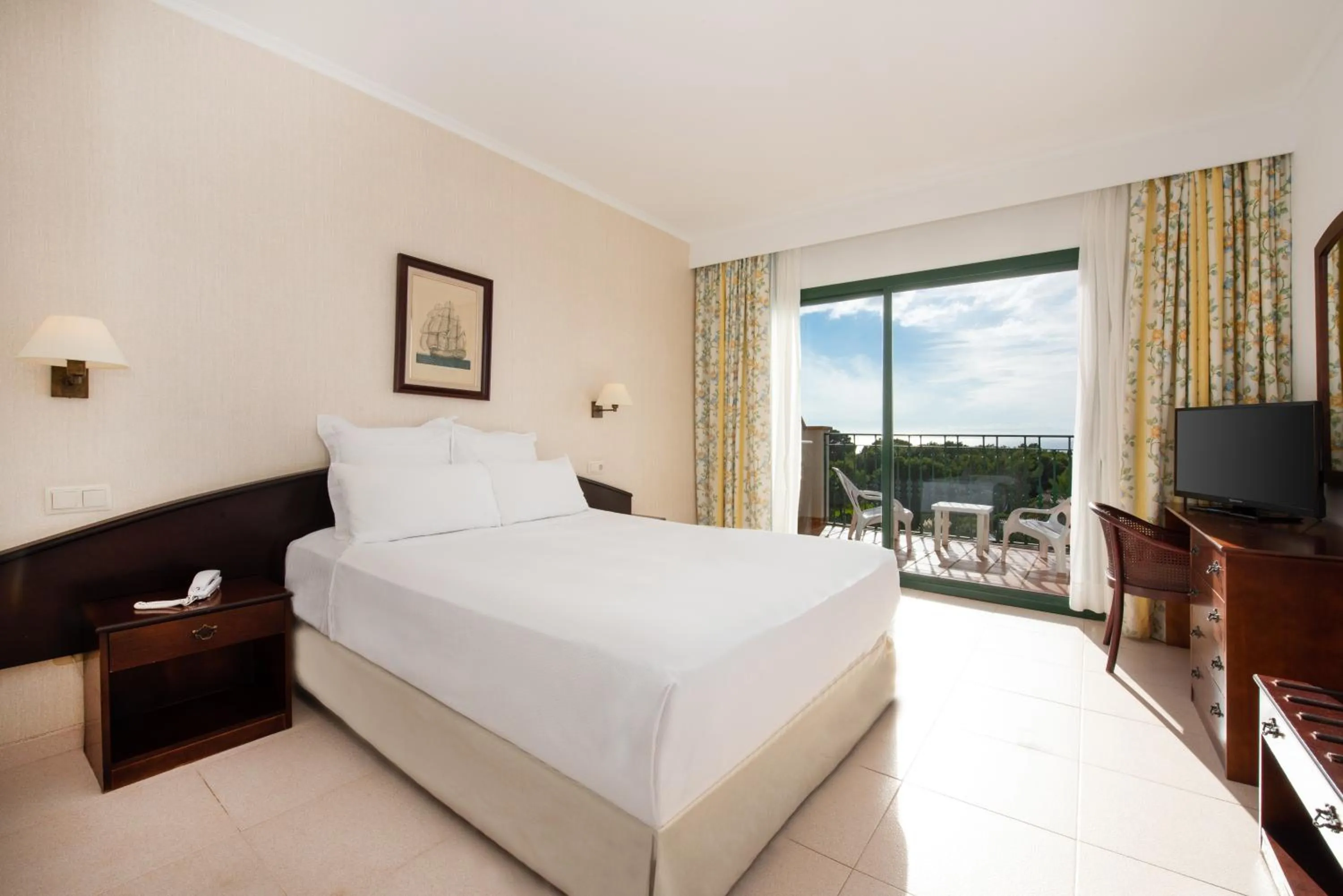 Bed in Valentin Son Bou