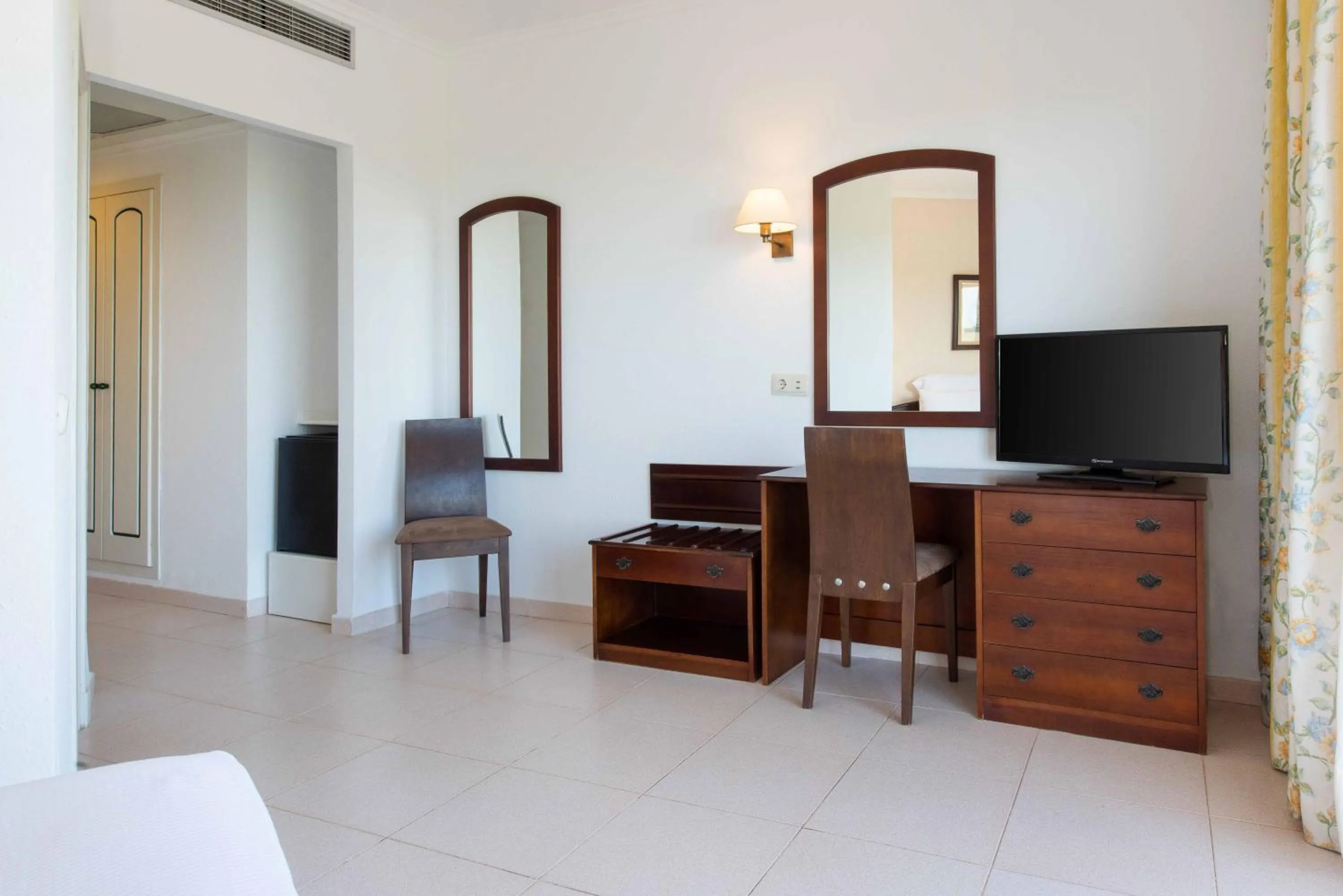 Bedroom in Valentin Son Bou