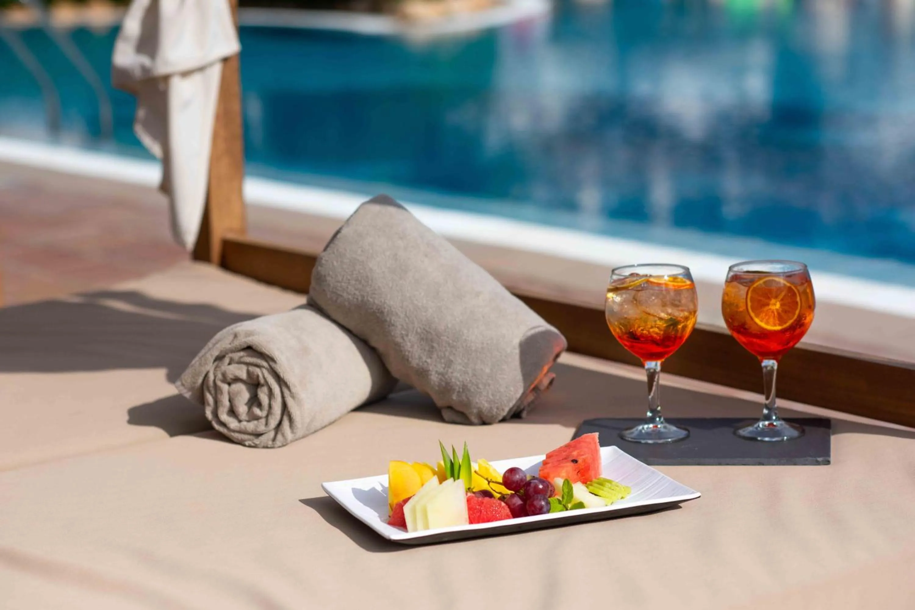 Swimming pool in Valentin Son Bou