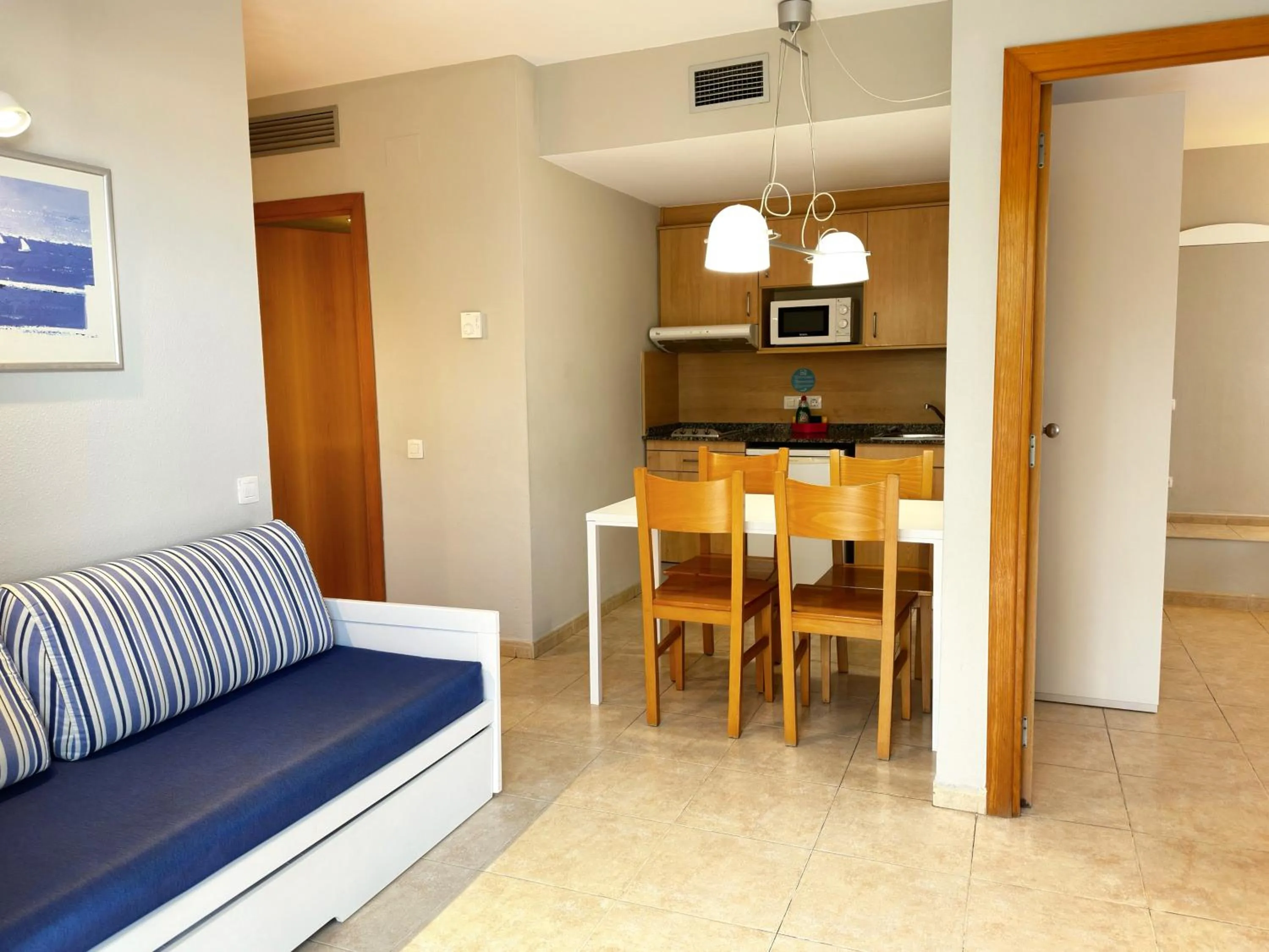 Bed in Aparthotel SunClub Salou