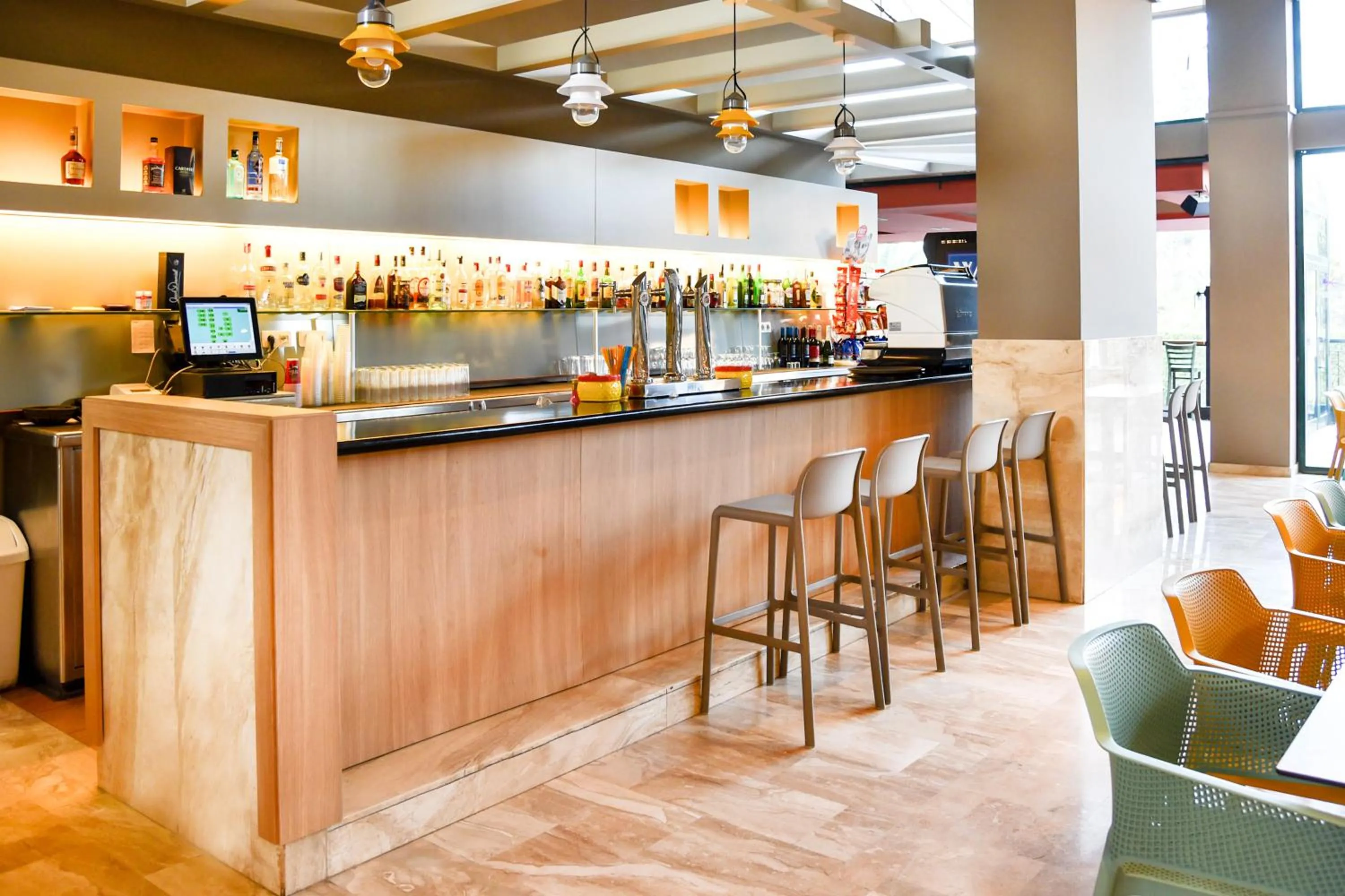 Restaurant/places to eat in Aparthotel SunClub Salou