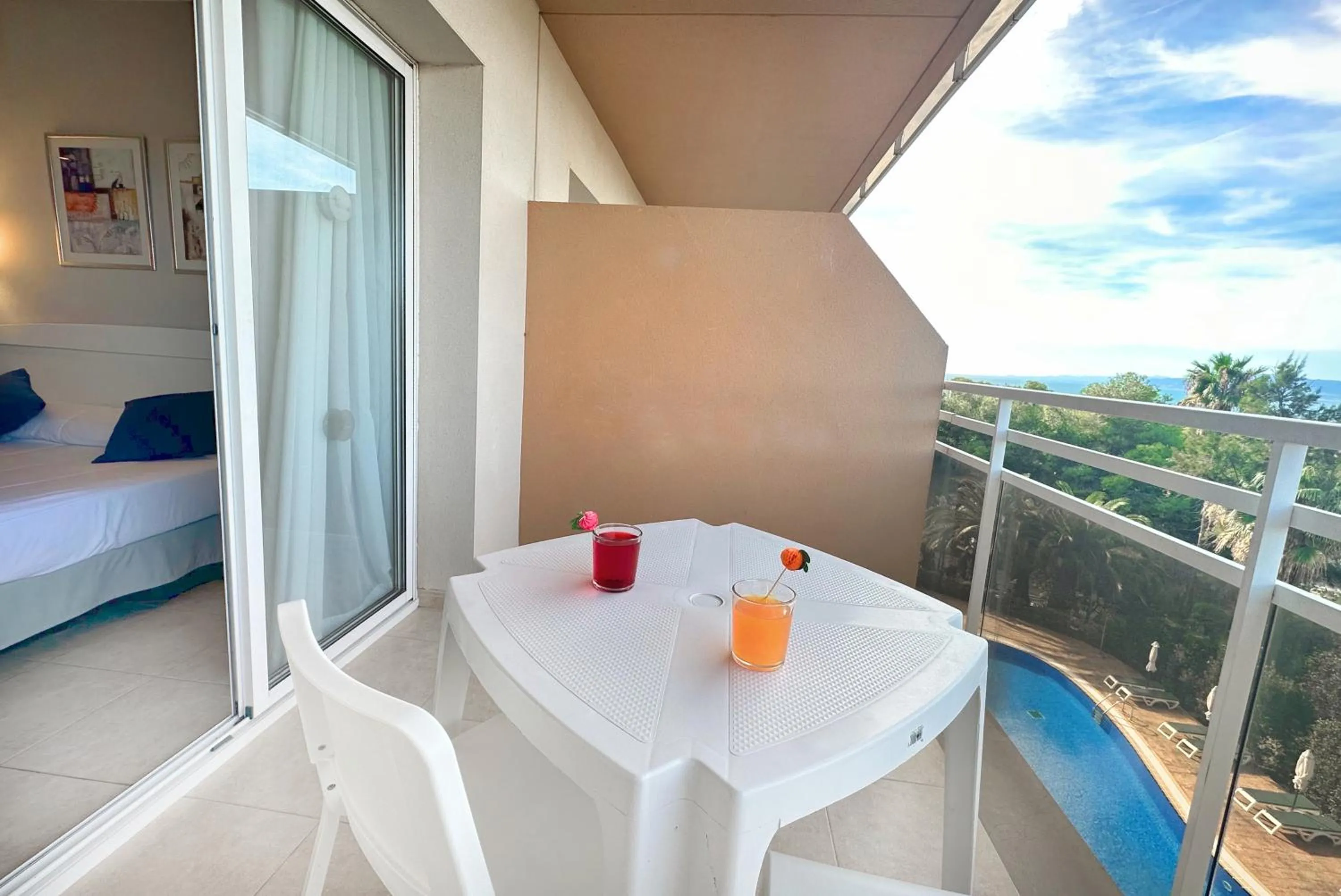 Day, Bed in Aparthotel SunClub Salou