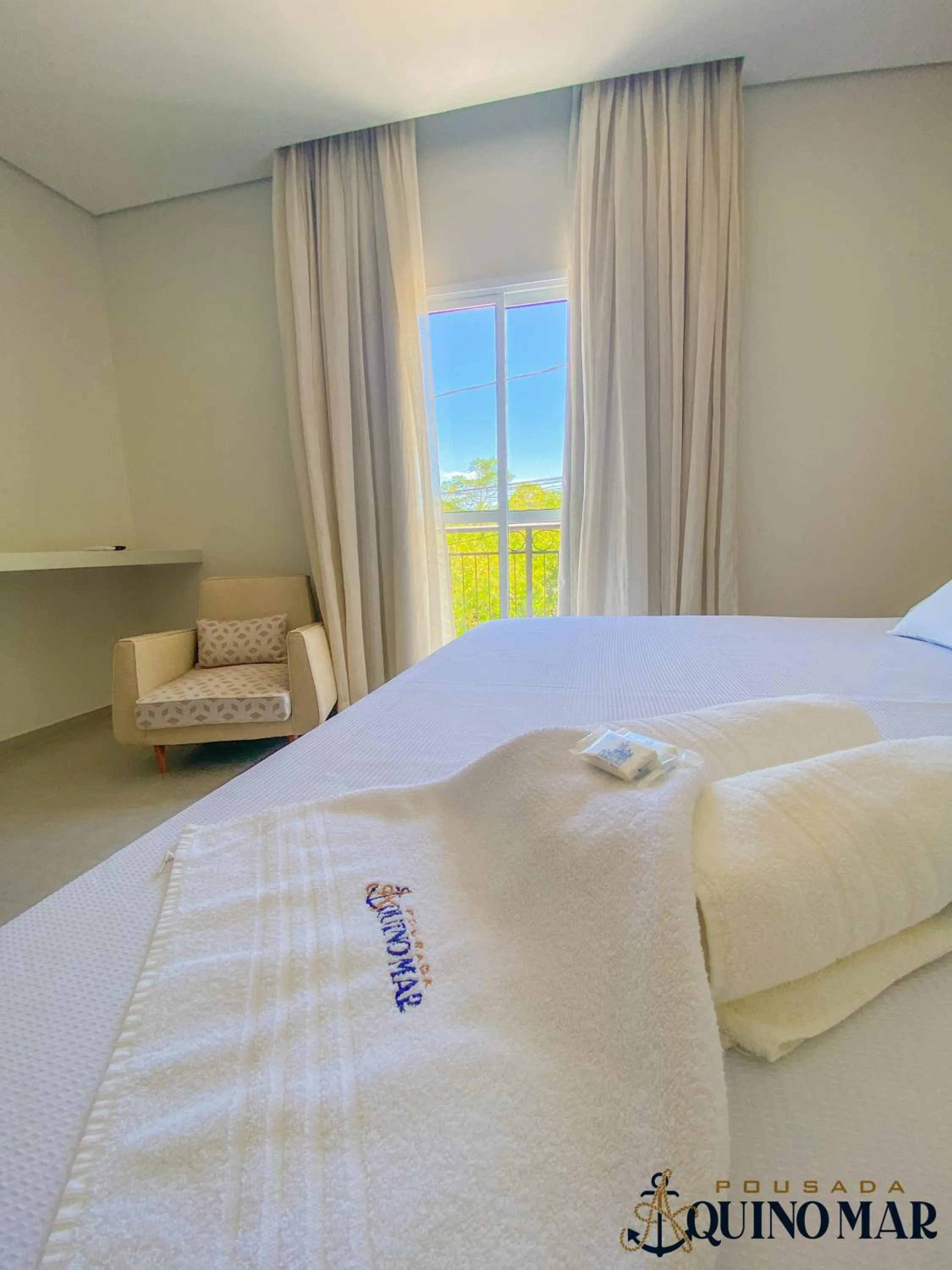 Photo of the whole room in Pousada Aquino Mar