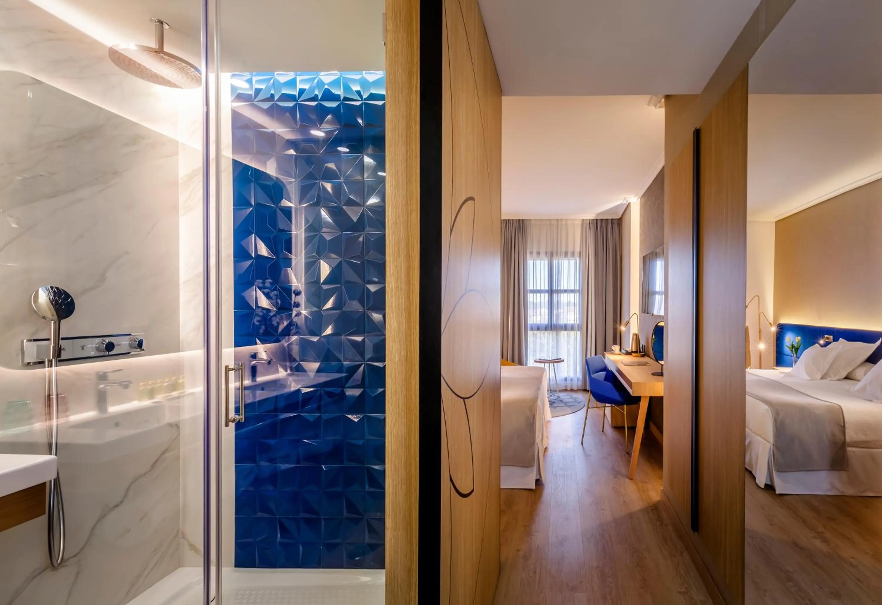 Living room, Bed in Barceló Cáceres V Centenario