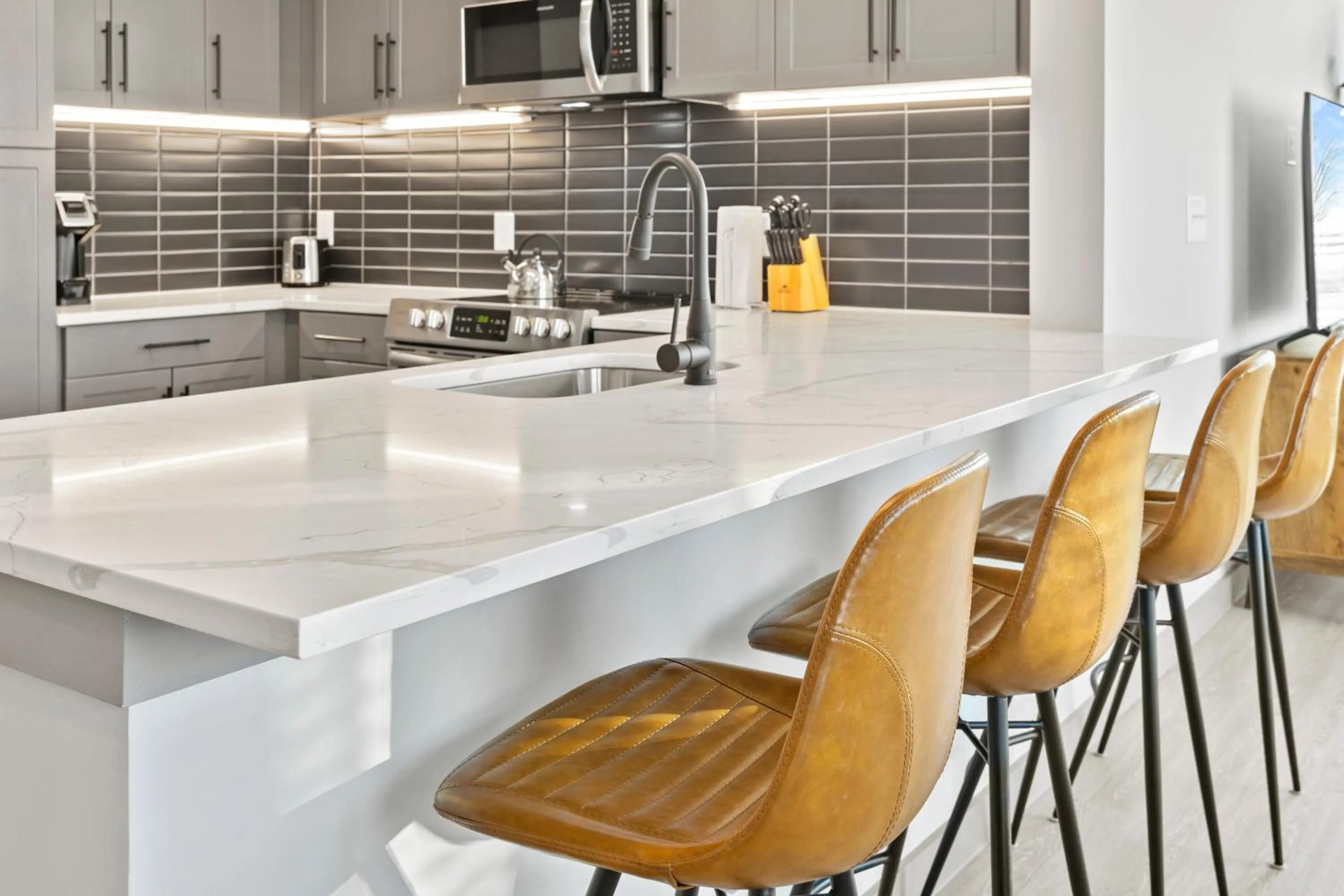 Kitchen or kitchenette in WhyHotel by Placemakr, Columbia