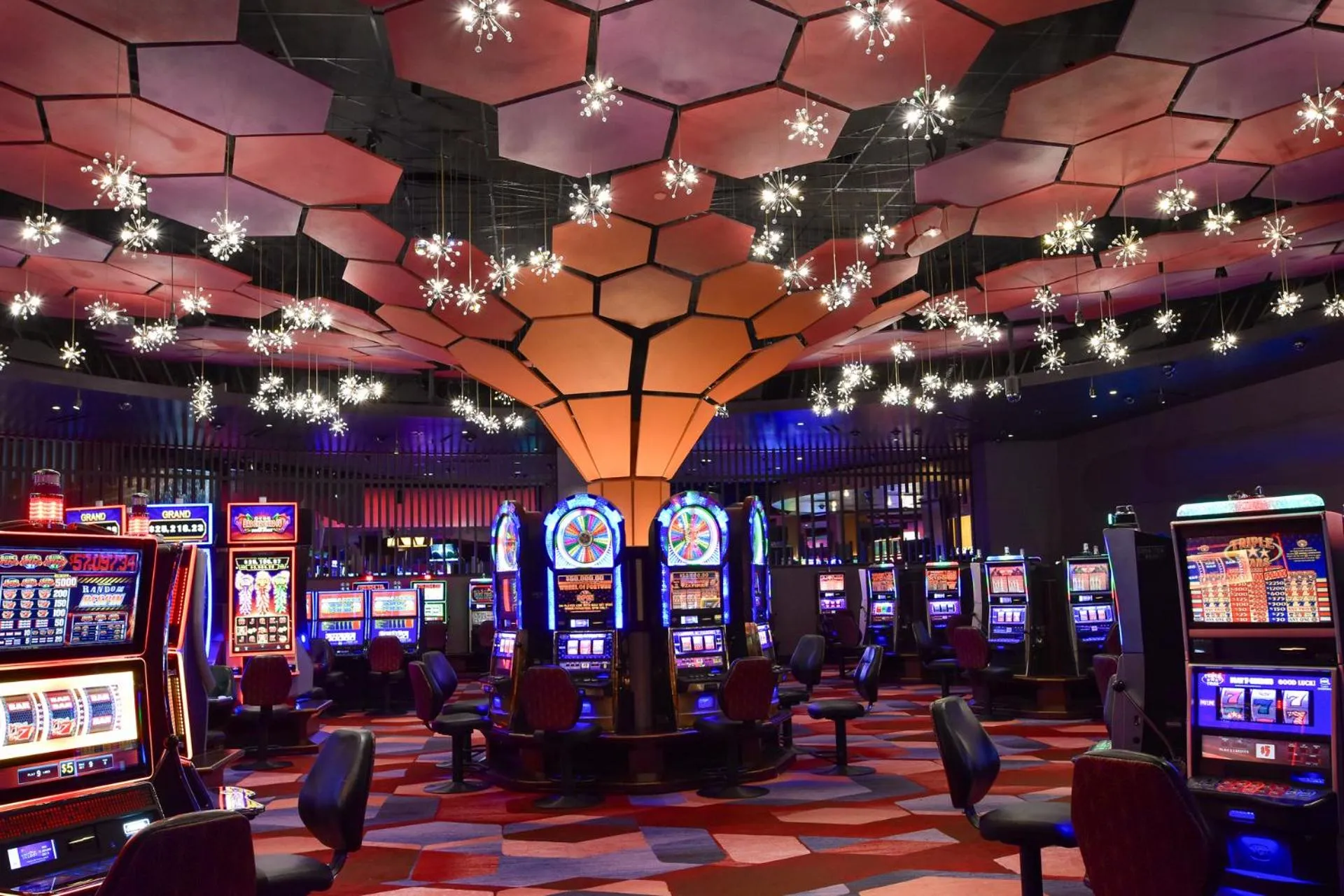 Casino in Harrah's Cherokee, A Caesars Destination