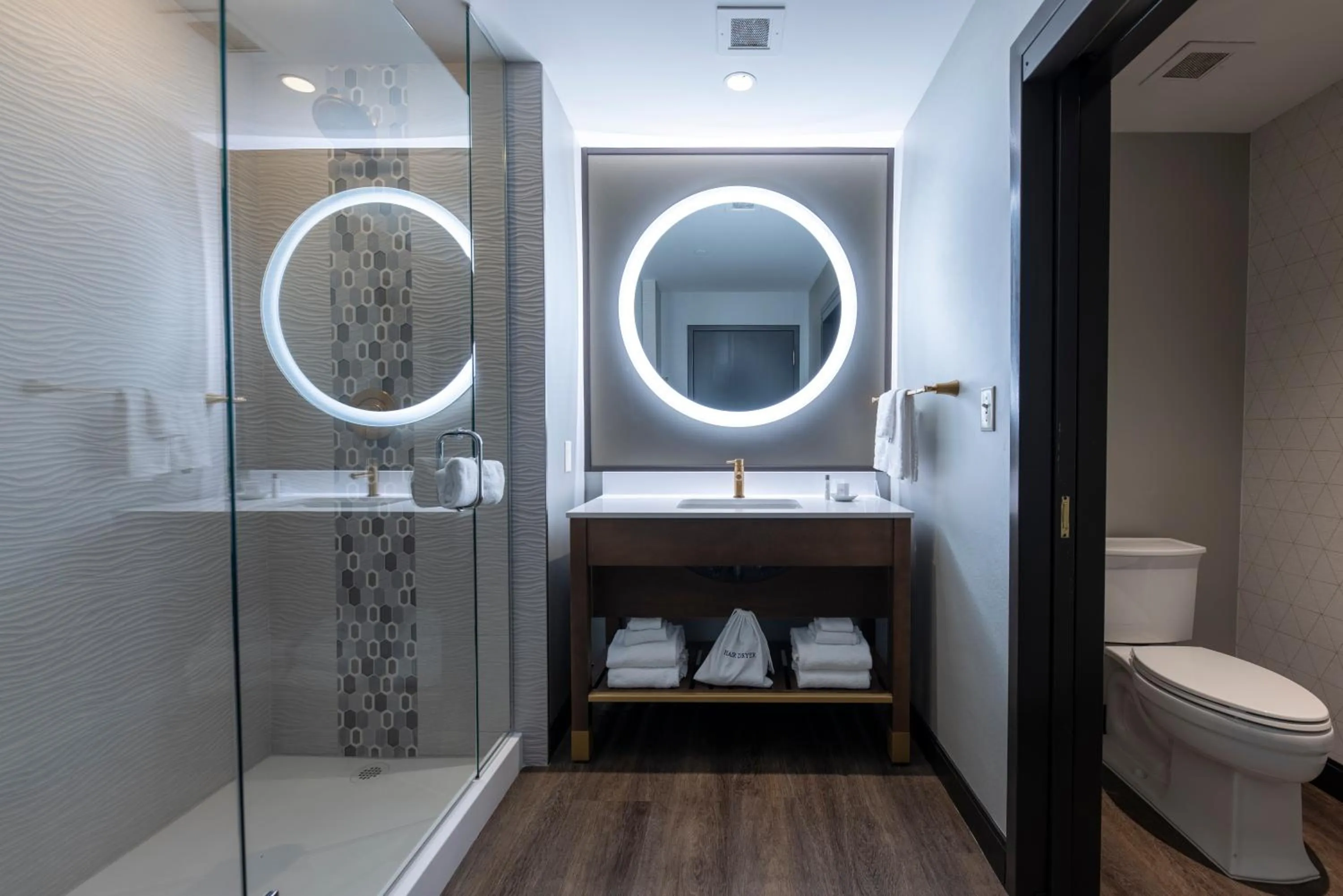 Bathroom in Harrah's Cherokee, A Caesars Destination