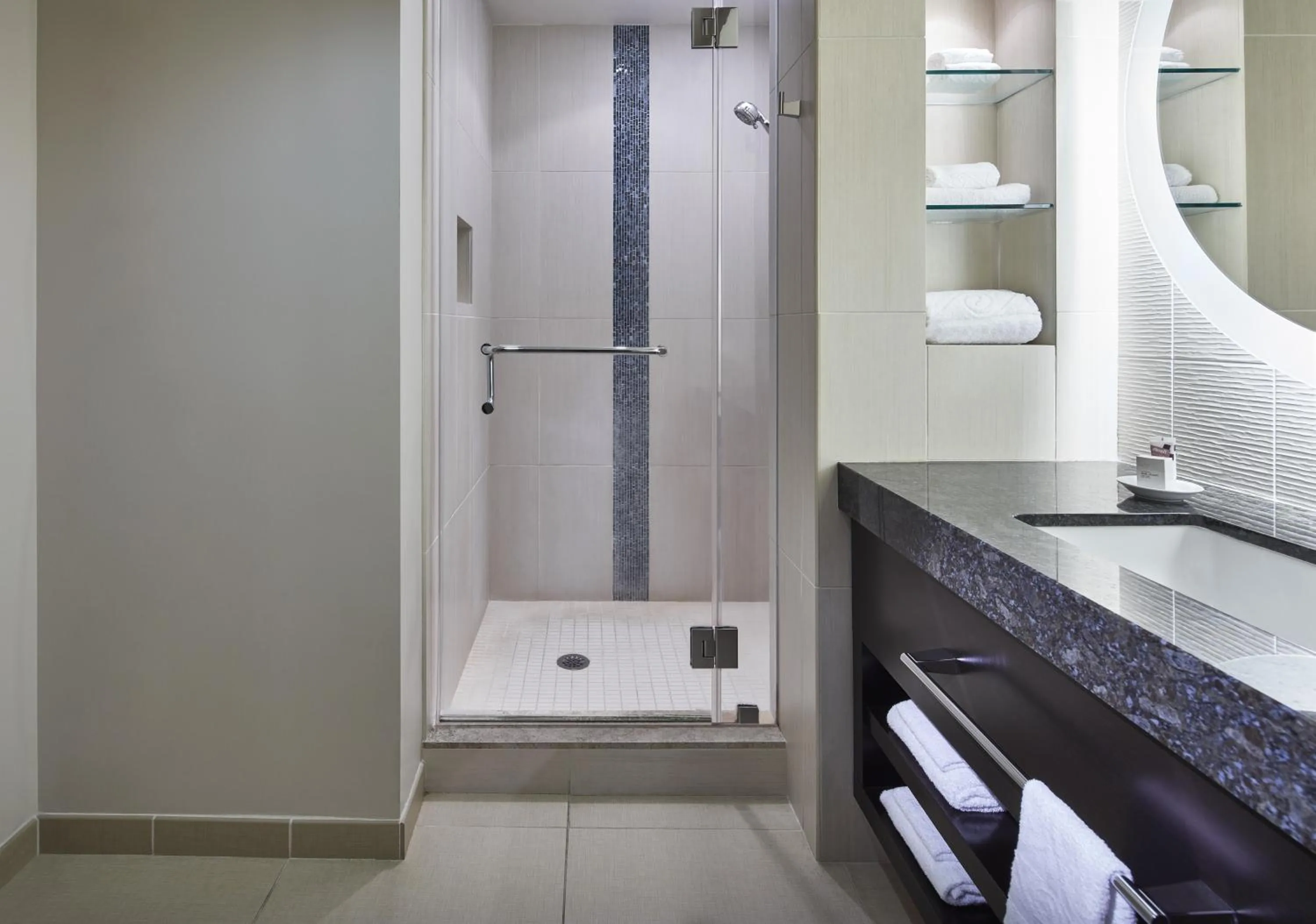 Bathroom in Harrah's Cherokee, A Caesars Destination