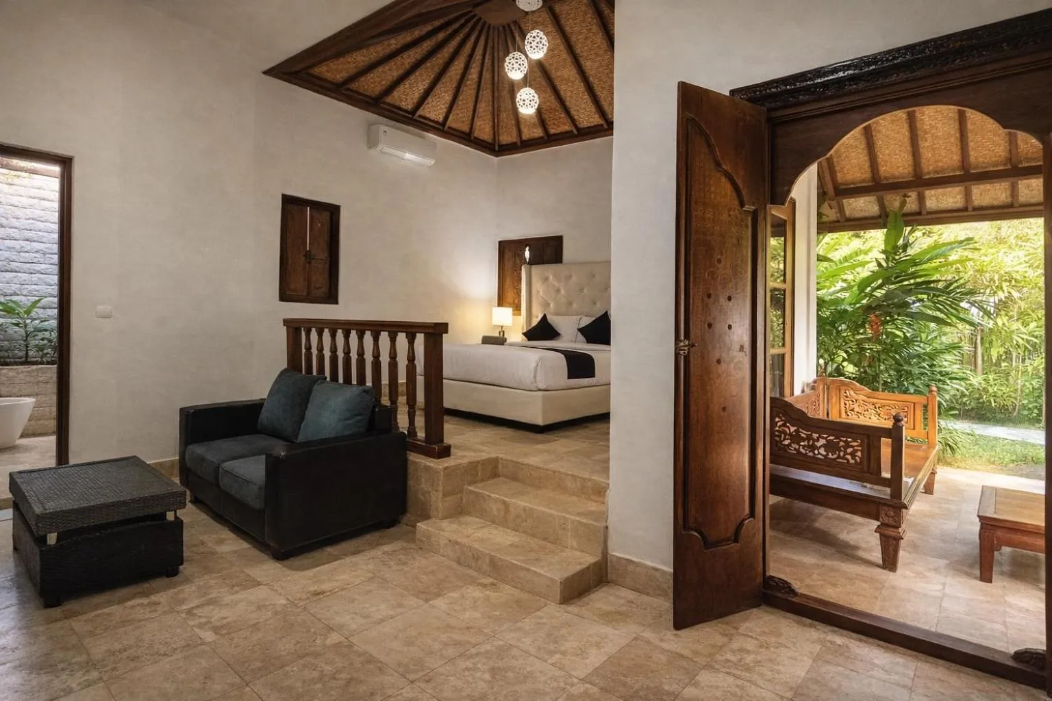 Bed in Matahari Inn Kuta Lombok