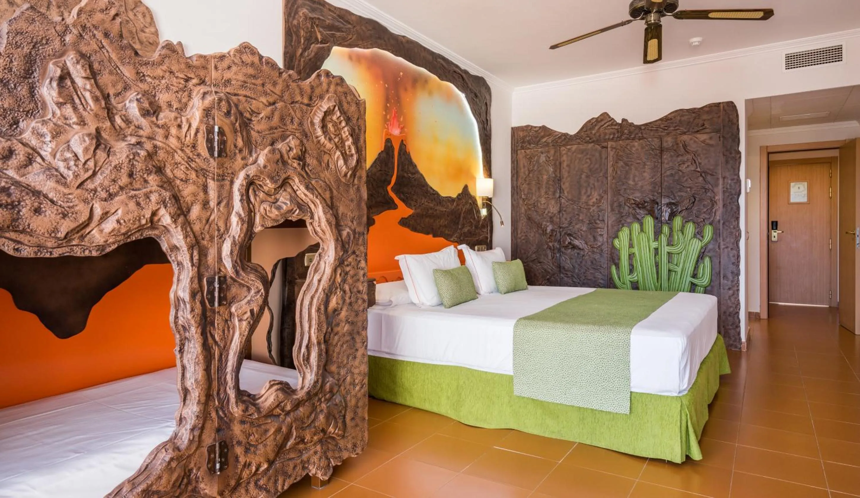 Bed in BLUESEA Costa Bastian