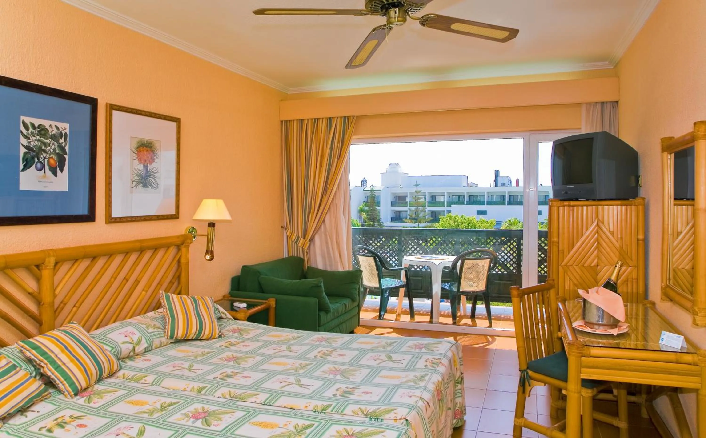 Bed in BLUESEA Costa Bastian