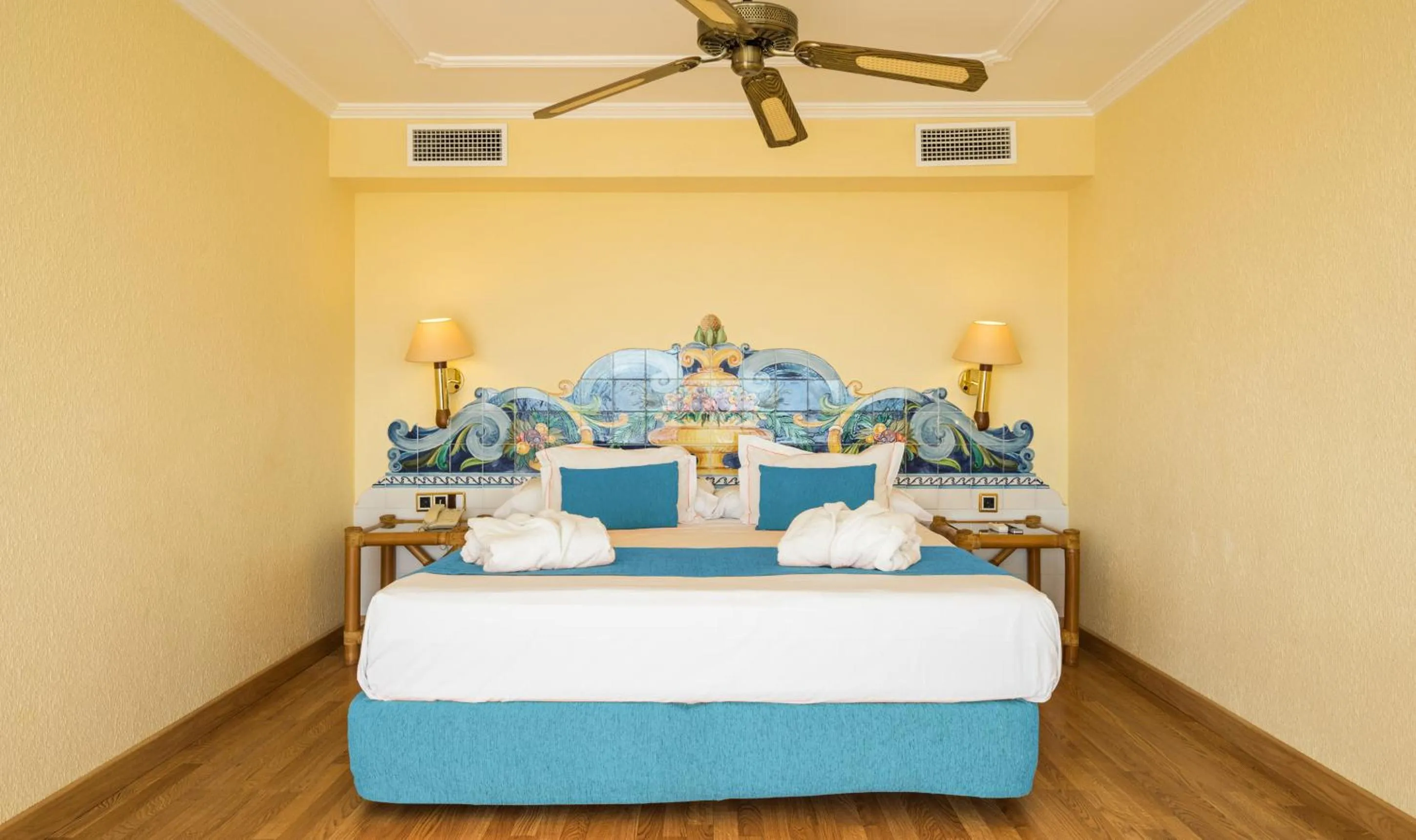 Bed in BLUESEA Costa Bastian
