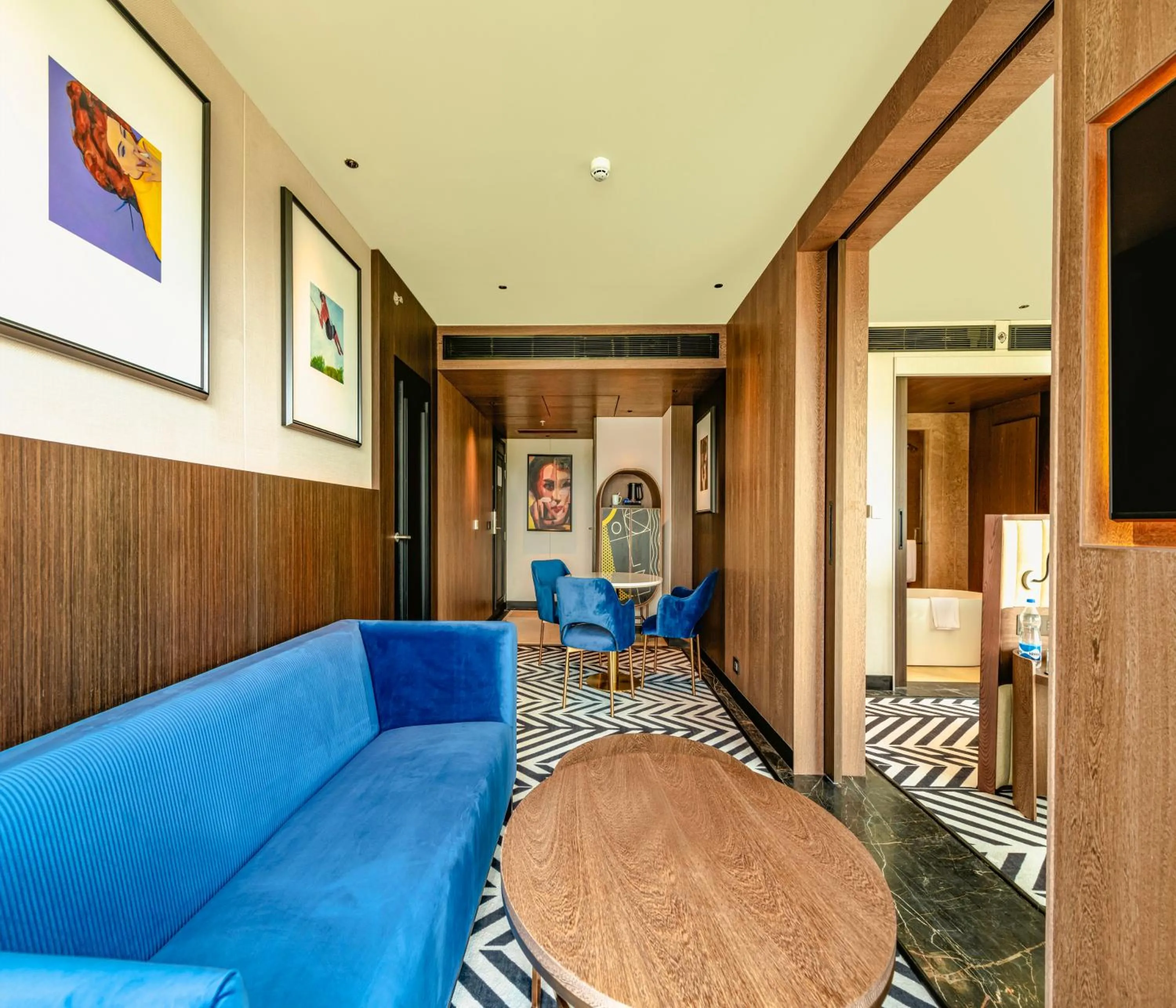 Living room in Parallel Hotel Udaipur, a member of Radisson Individuals