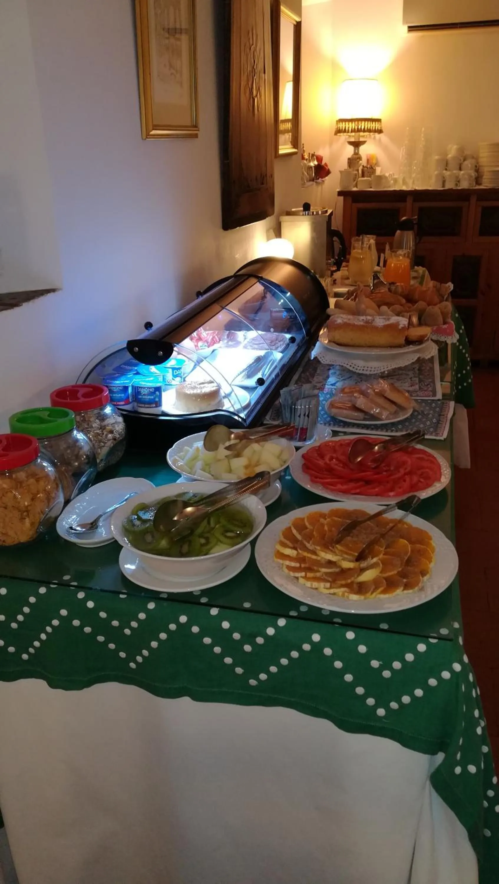 Breakfast in Hotel Santa Isabel La Real