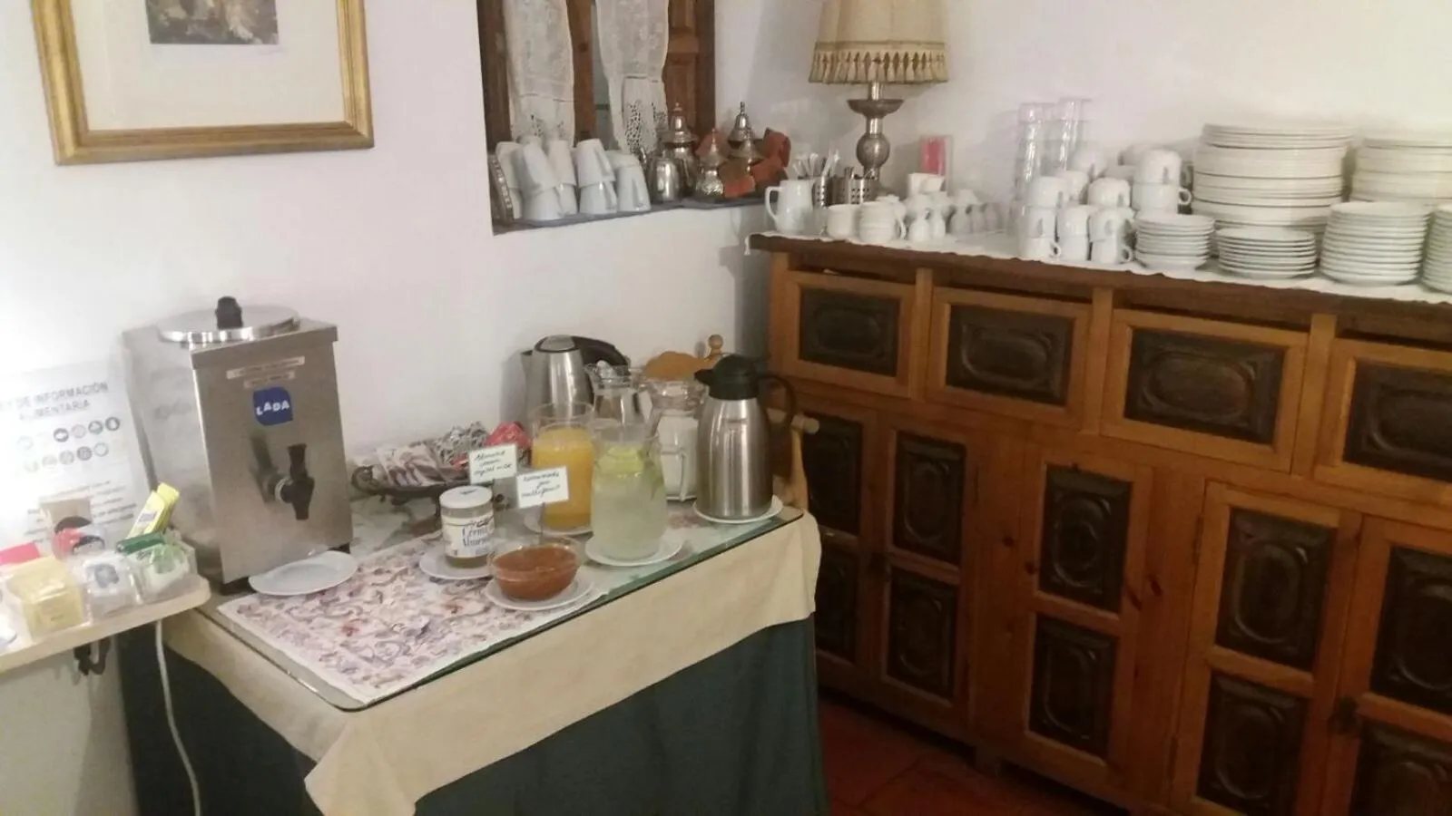 Food and drinks in Hotel Santa Isabel La Real