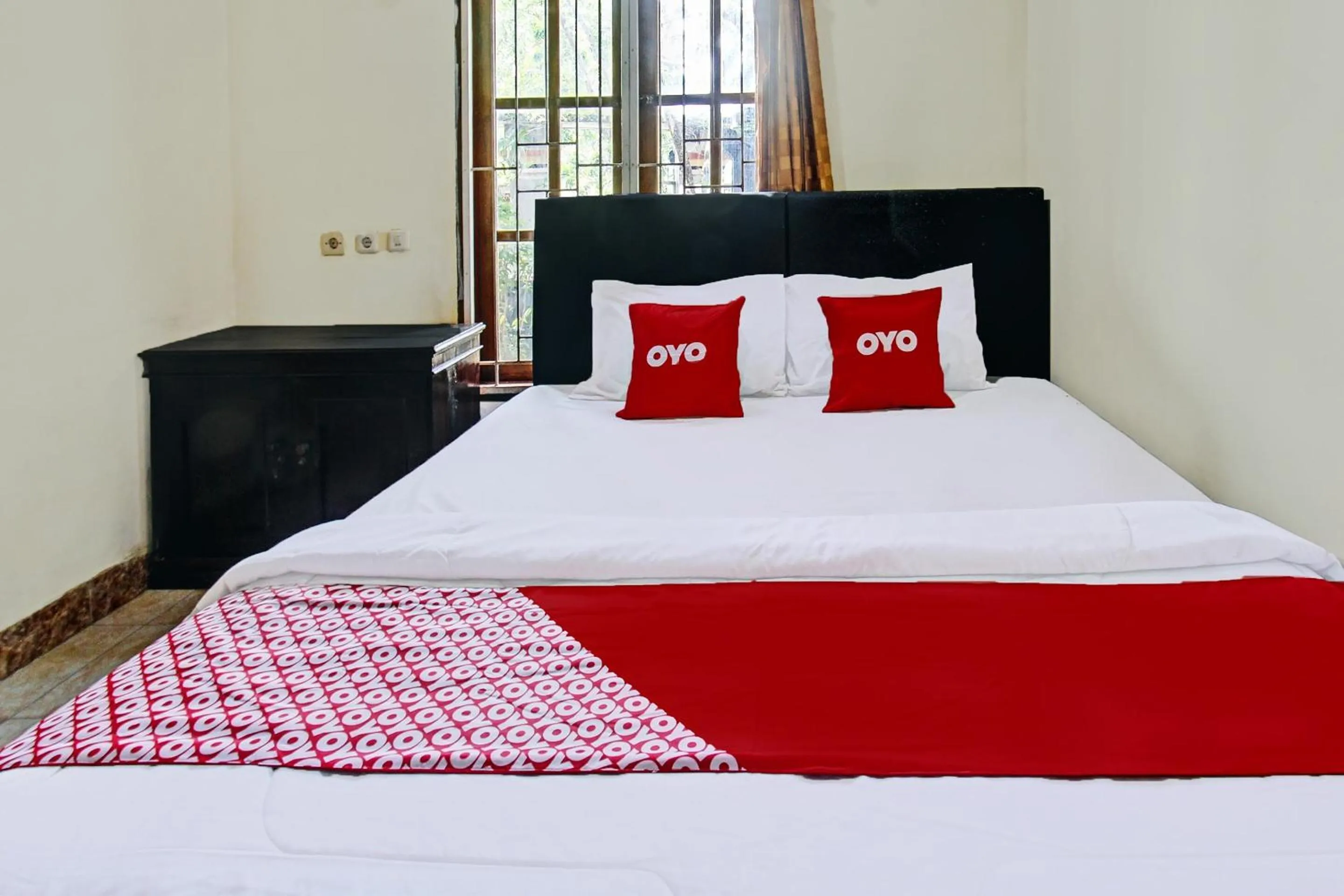 Bedroom, Bed in Hotel O Archi Homestay