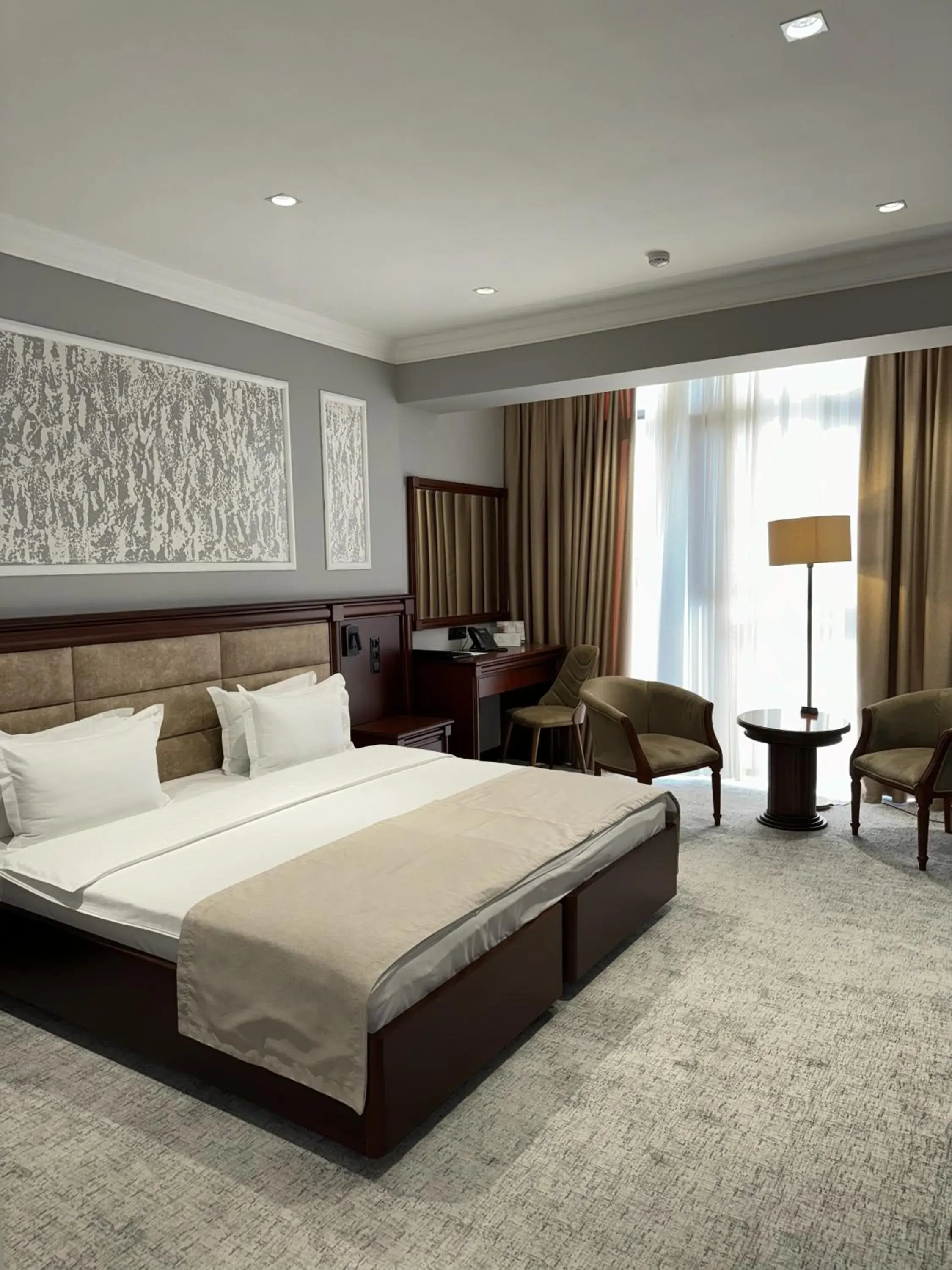 Deluxe Studio - single occupancy in Mir Luxe Plaza Deluxe Studio - single occupancy in Mir Luxe Plaza