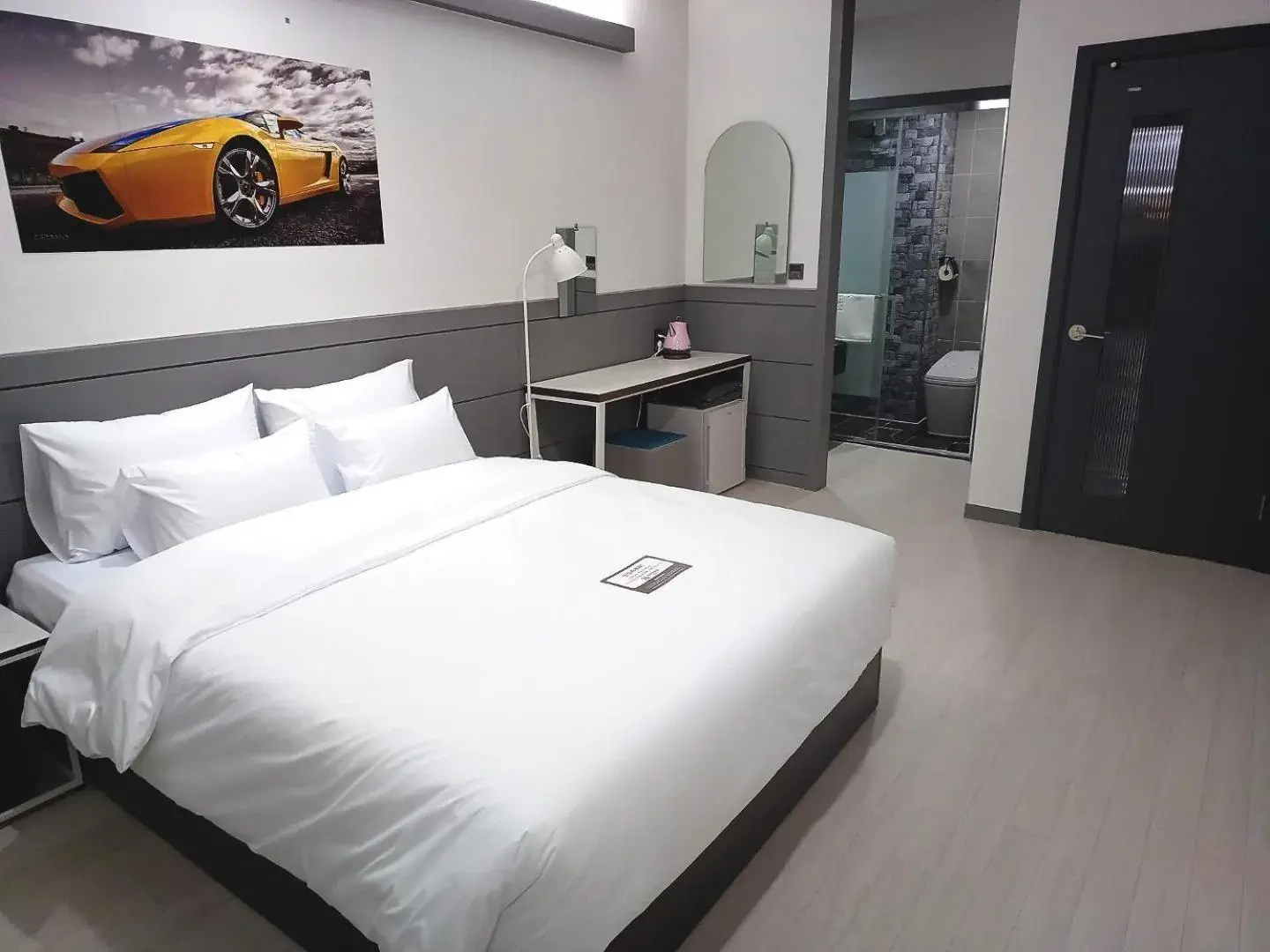 Double Room in Hi& Hotel Double Room in Hi& Hotel