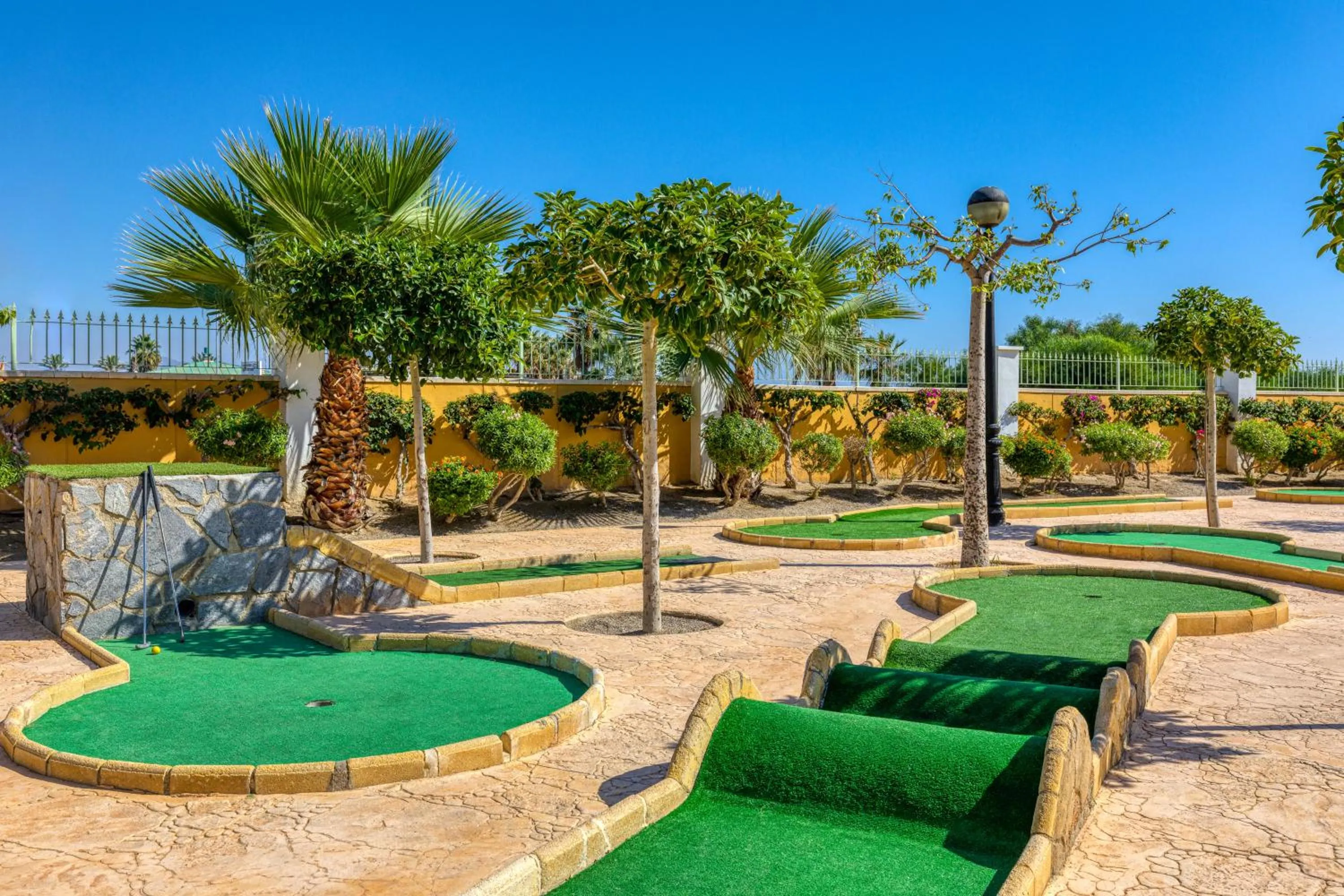 Minigolf in Playazimbali