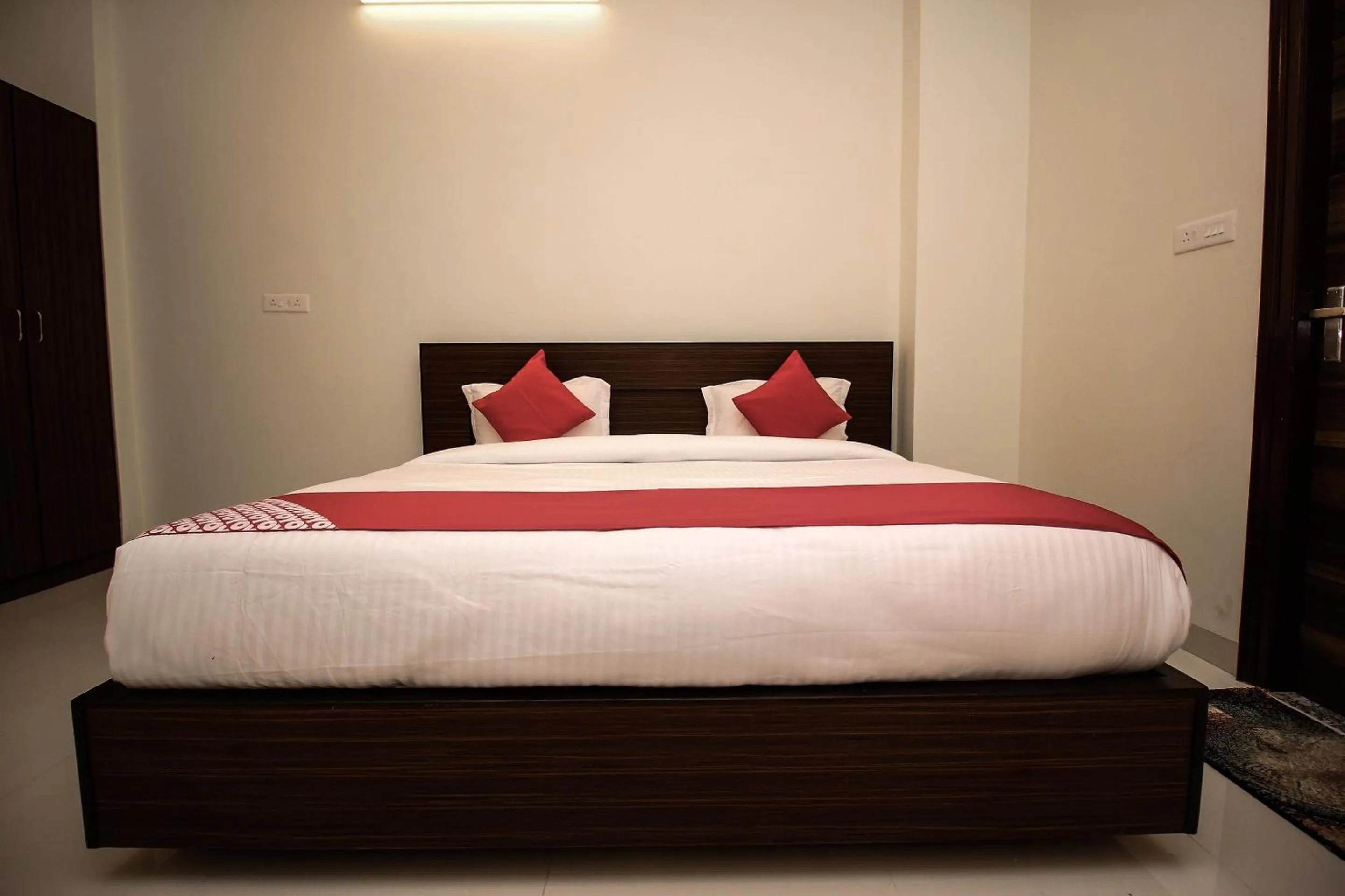 Bedroom in Hotel Karni Vilas