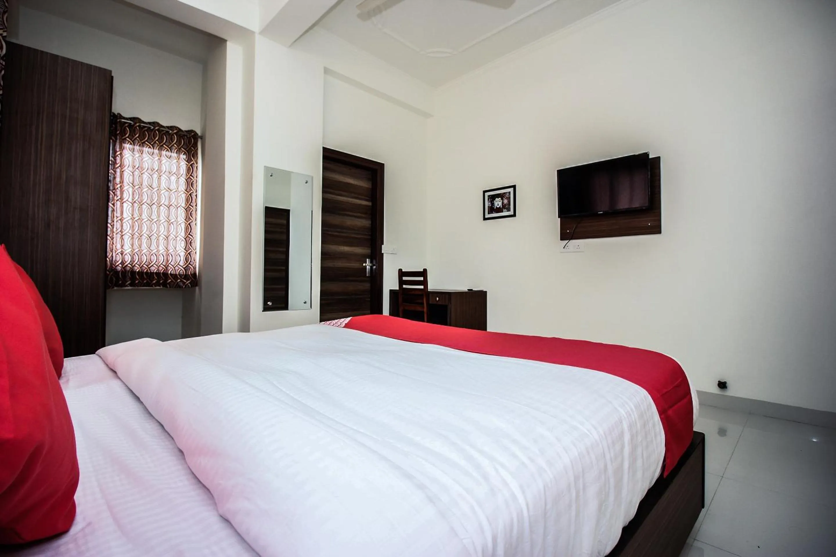 Bedroom in Hotel Karni Vilas