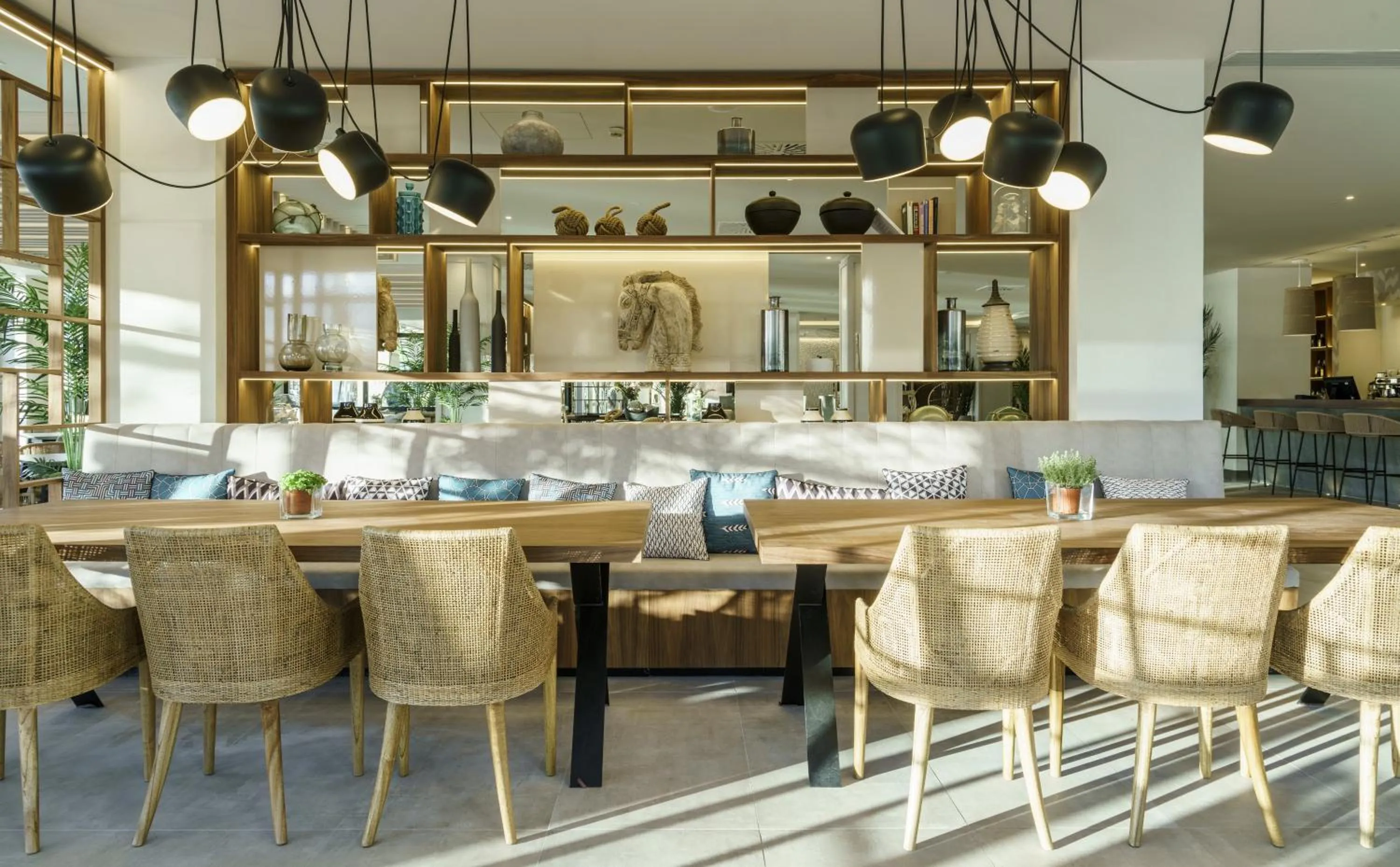 Lobby or reception in Ilunion Fuengirola