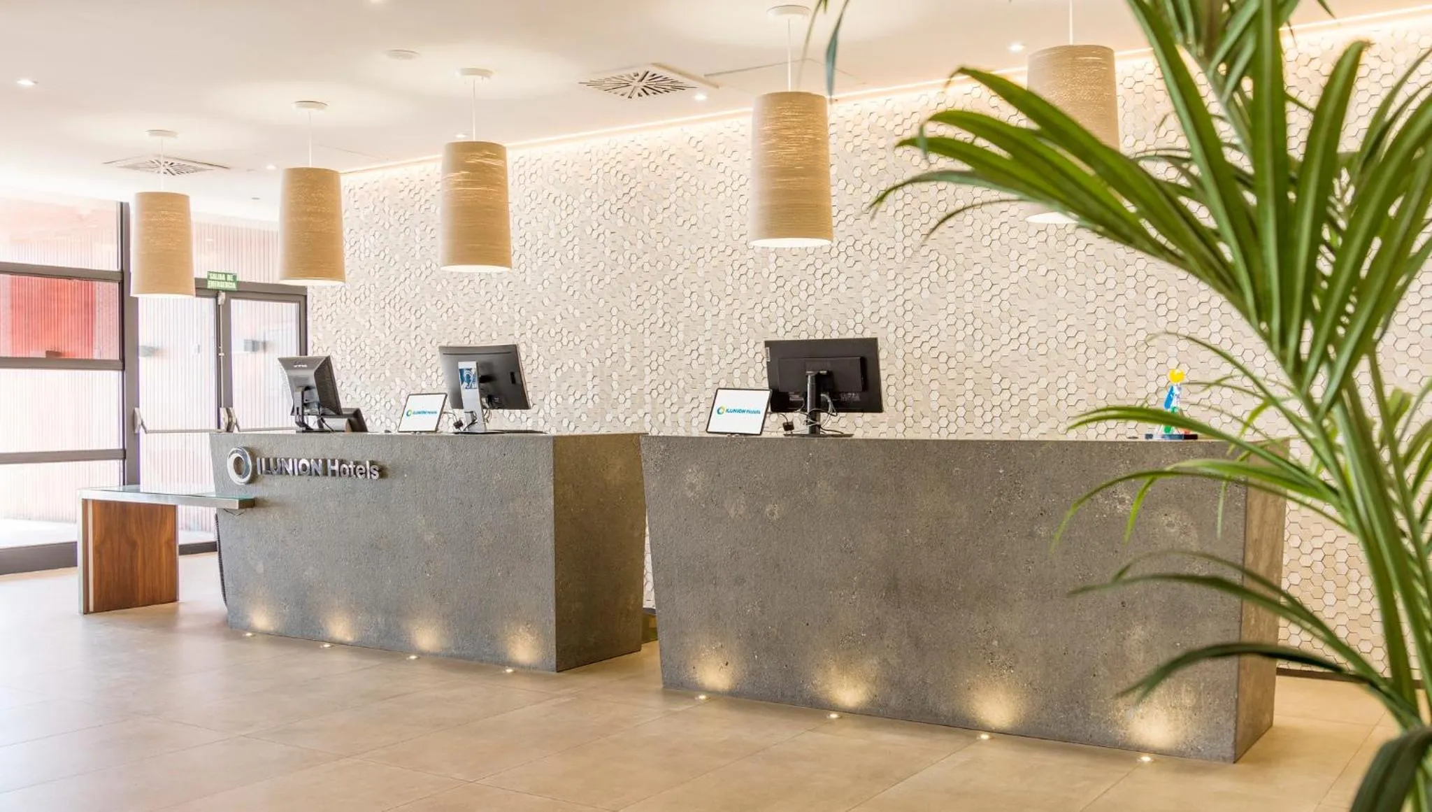 Lobby or reception in Ilunion Fuengirola